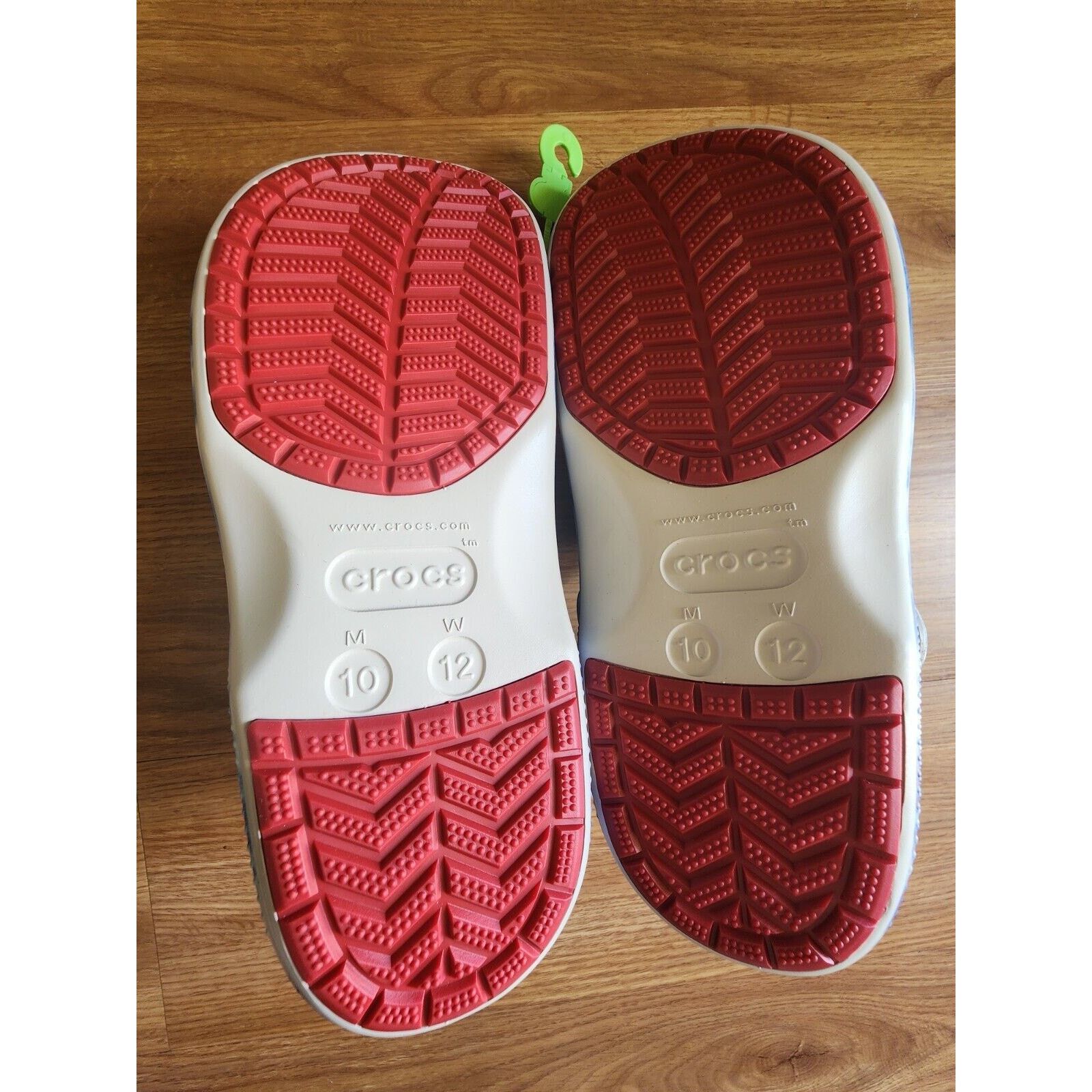 Crocs LEVIS X CROCS Classic Clogs Limited Edition M10/W12 Flower Size US 10 / EU 43 - 7 Thumbnail