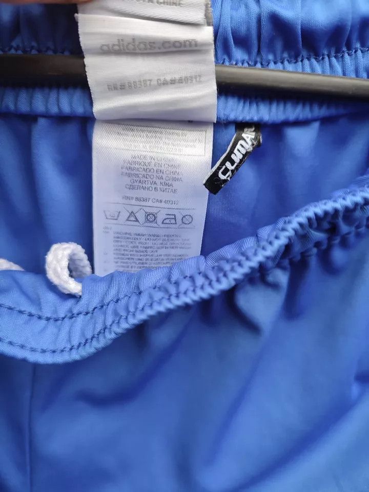 Chelsea Soccer Chelsea FC 2011-12 HOME FOOTBALL Shorts size L Size US 32 / EU 48 - 3 Thumbnail