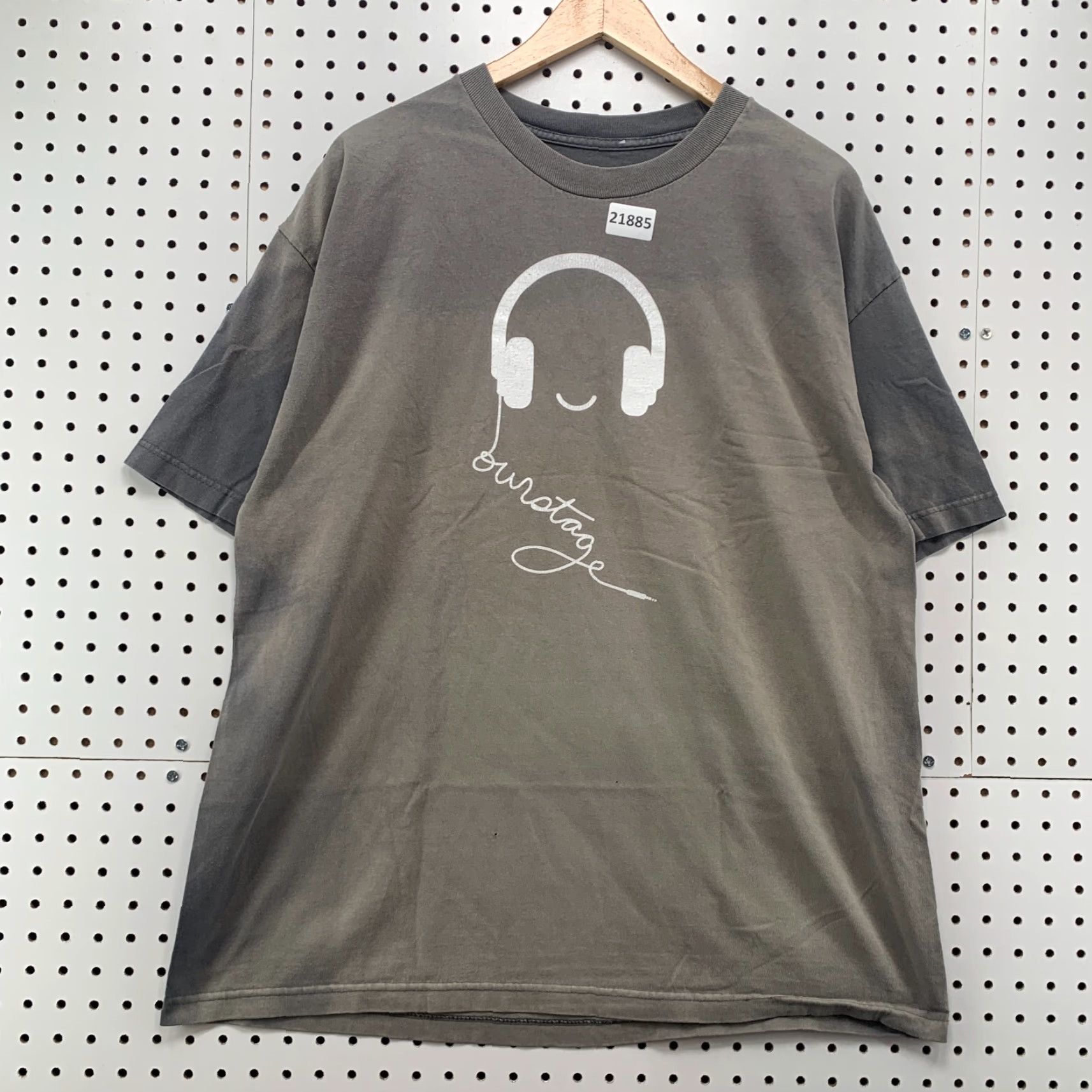 Vintage Our Stage Headphone Shirt Faded Gray Men XL 23x30 Music BAnd TEE Size US XL / EU 56 / 4 - 5 Thumbnail