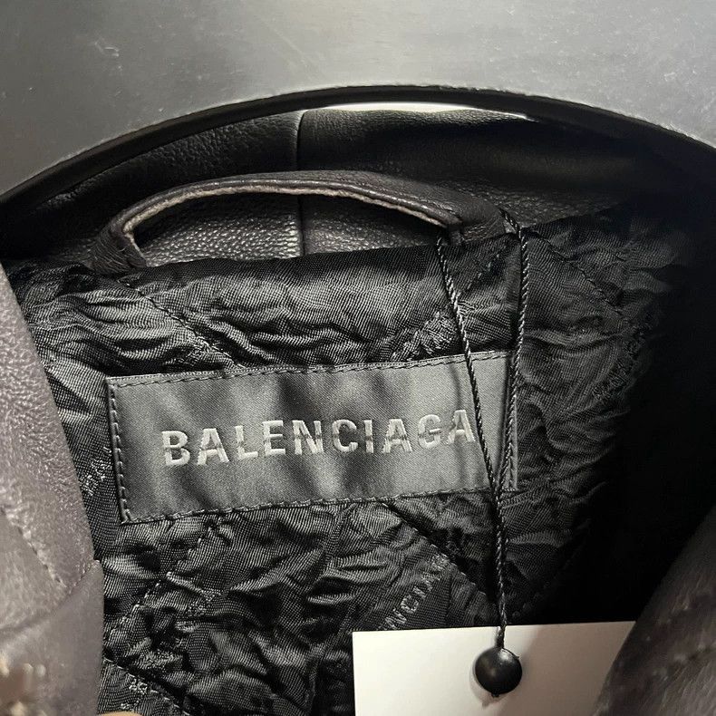 Balenciaga Balenciaga latest solid color logo printed hooded jacket on Size US M / EU 48-50 / 2 - 2 Thumbnail