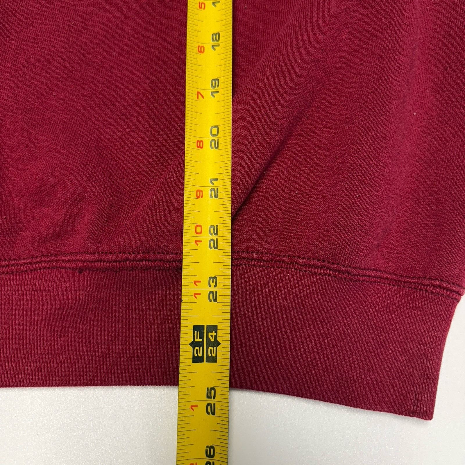 Disney × Vintage Vintage 90s Mickey Mouse Sweatshirt Mens Large Red Embroider Size US L / EU 52-54 / 3 - 14 Thumbnail