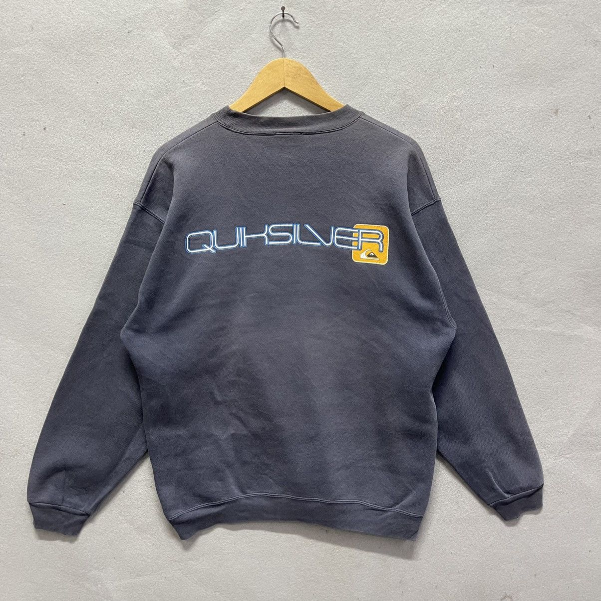 Quiksilver Vintage 2000s Quiksilver Surf Sweatshirt –Embroidered Logo Size US L / EU 52-54 / 3 - 1 Thumbnail