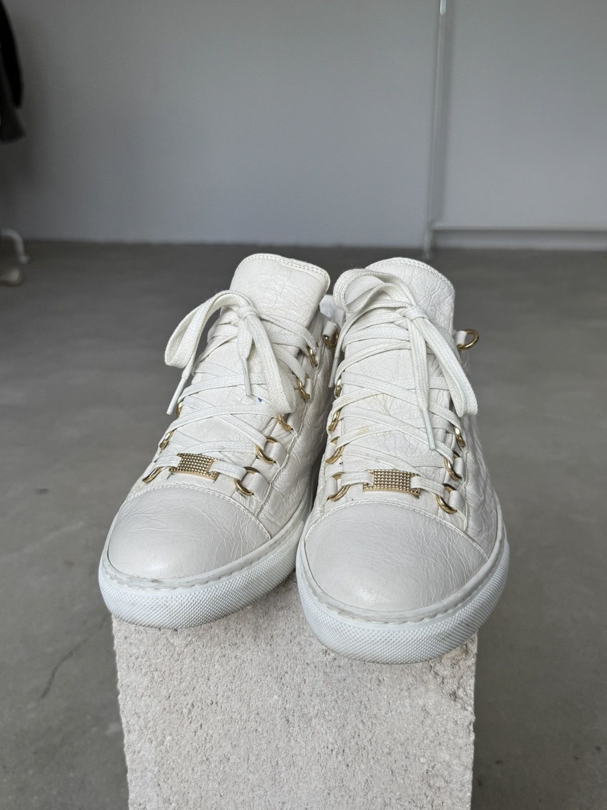 Balenciaga Balenciaga Arena Low Top Leather Sneakers Size US 7 / EU 40 - 9 Thumbnail