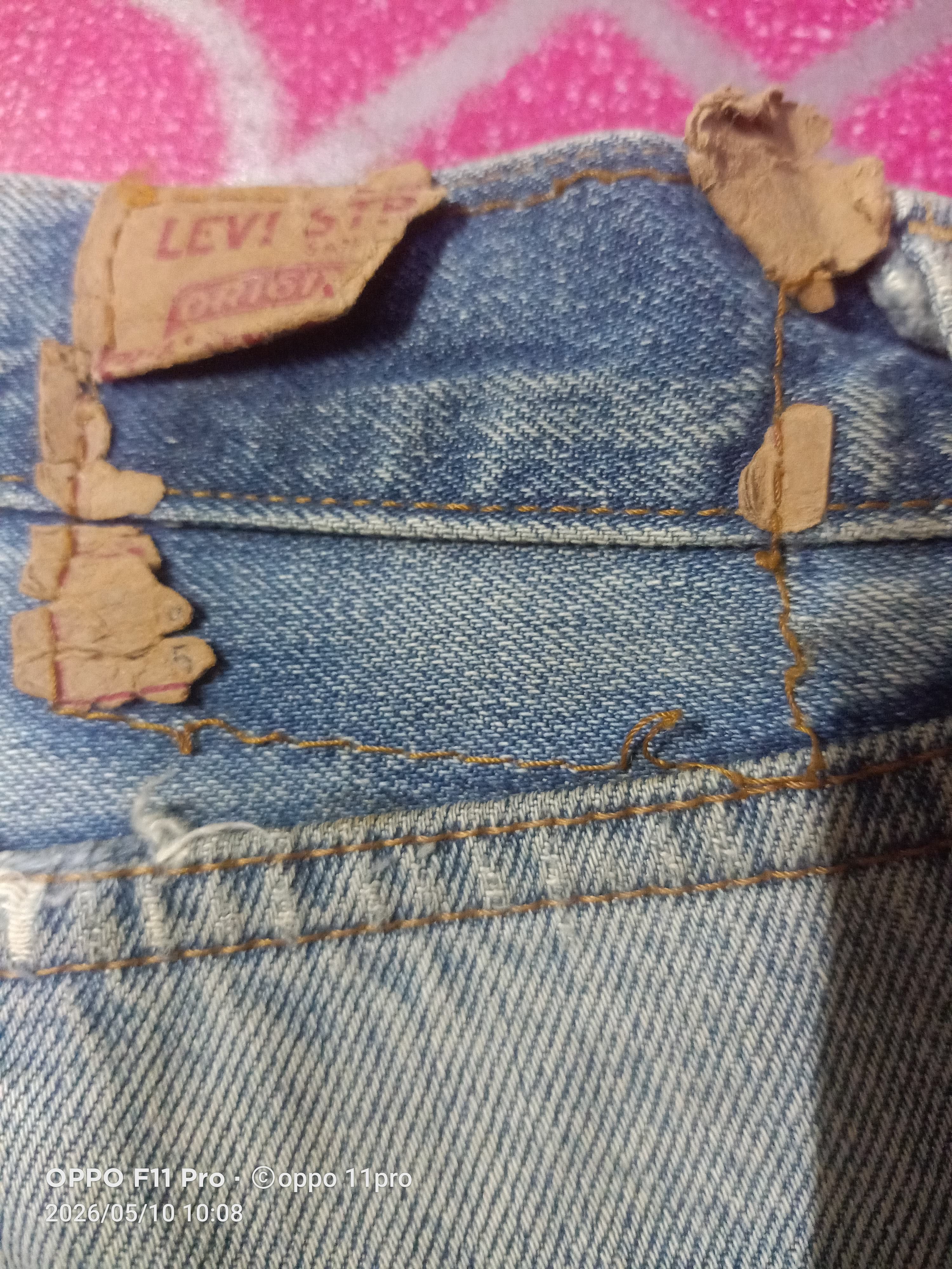 Levi's Vintage Clothing 💥Vintage 501 LVC 1983 Distressdenim Red Selvedge Denim Size US 35 - 6 Thumbnail