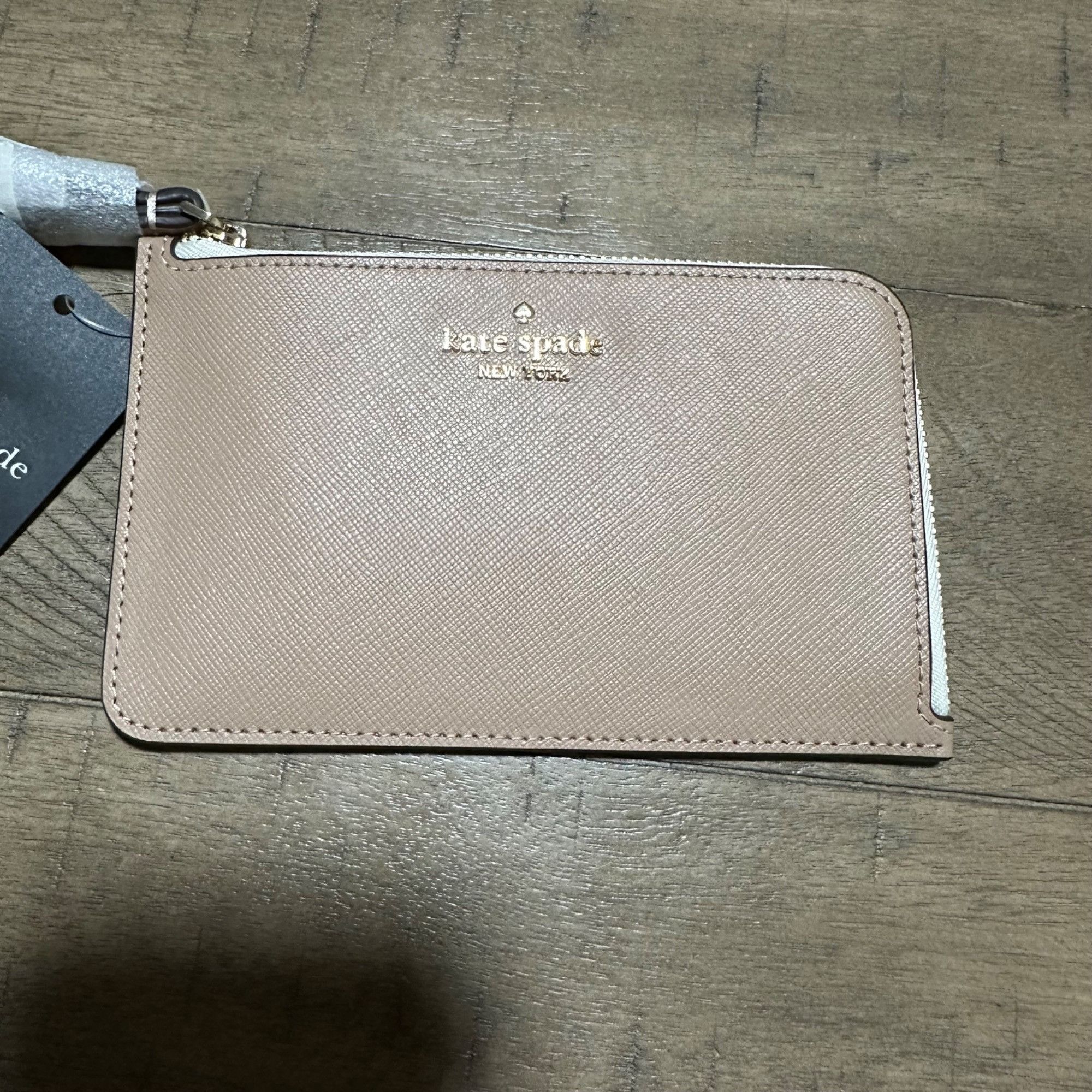 Kate Spade NWT Kate Spade Lucy Small L-Zip wristlet Toasted Hazelnut Size ONE SIZE - 6 Thumbnail