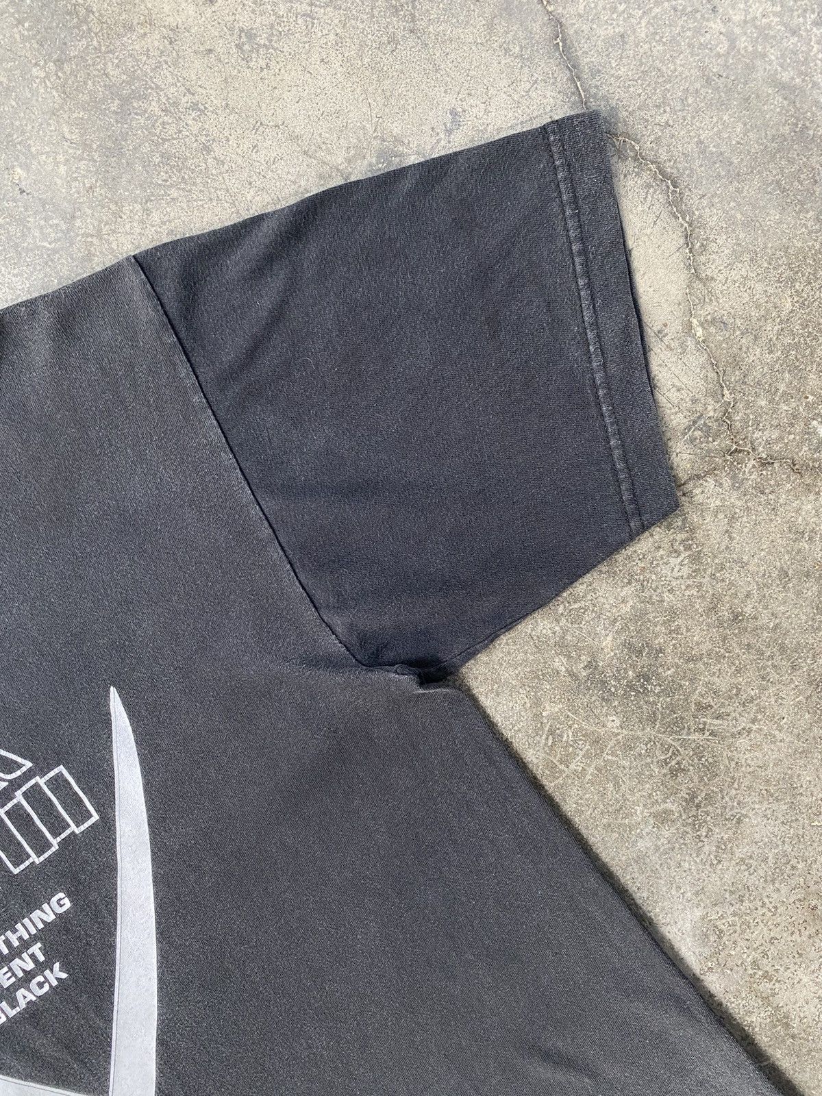 Band Tees Vintage 90s Black Flag “Everything Went Black” Band Tees Size US M / EU 48-50 / 2 - 5 Thumbnail
