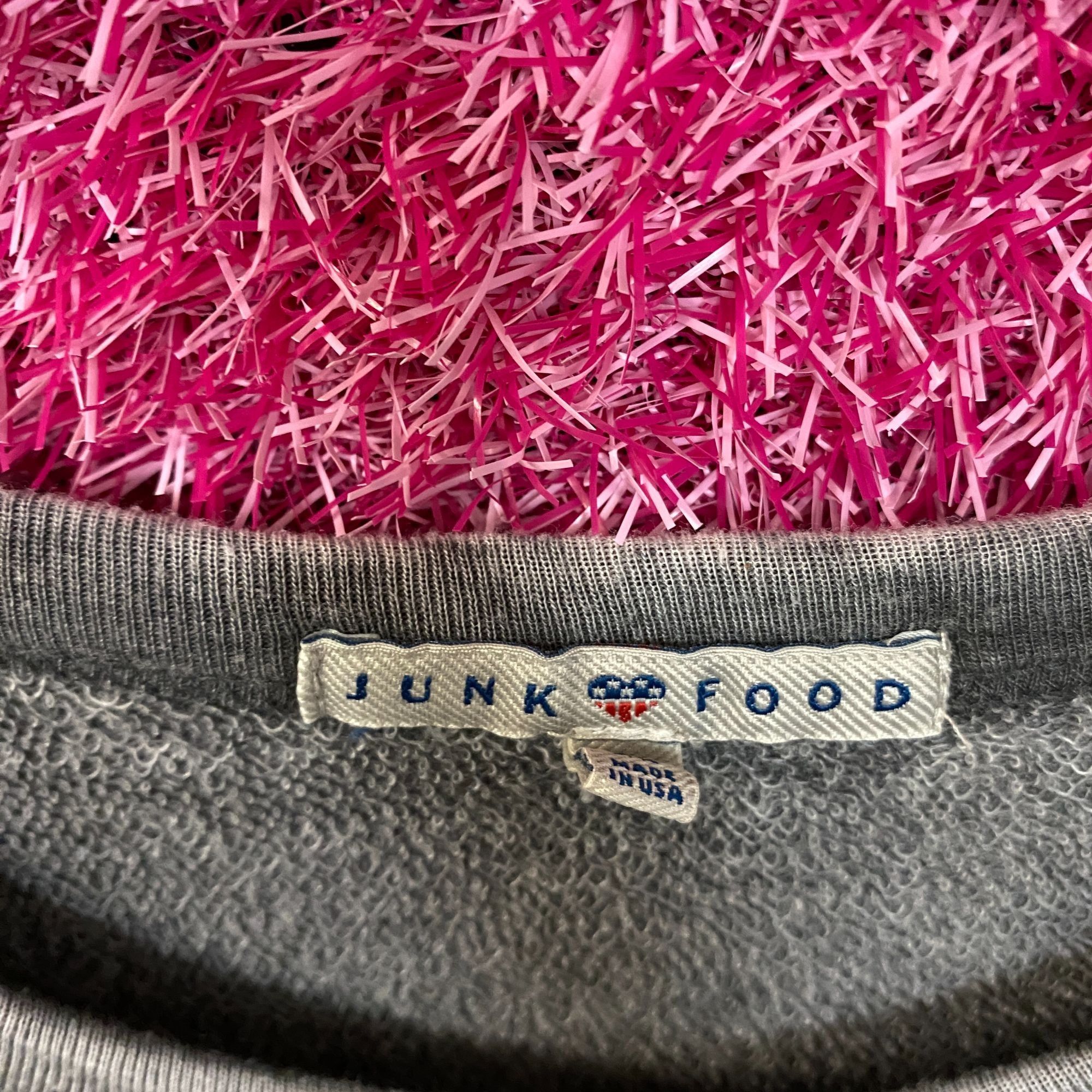 Junk Food Looney Tunes Cartoon Christmas Sweatshirt Extra Small Size US XS / EU 42 / 0 - 4 Thumbnail
