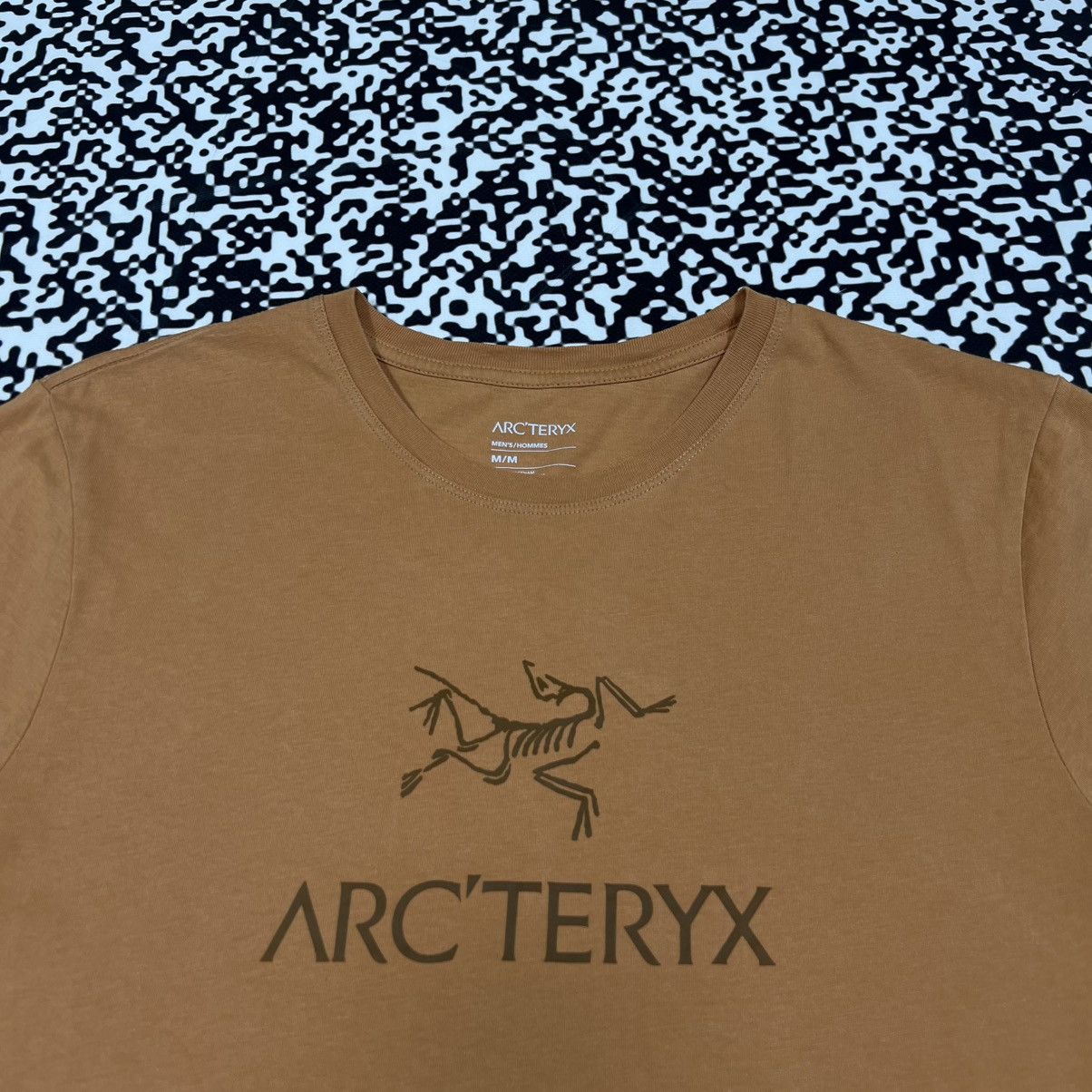 Arc'teryx Vintage Y2K Arcteryx Big Logo Outdoor Style Cropped T-shirt Size L / US 10 / IT 46 - 5 Thumbnail