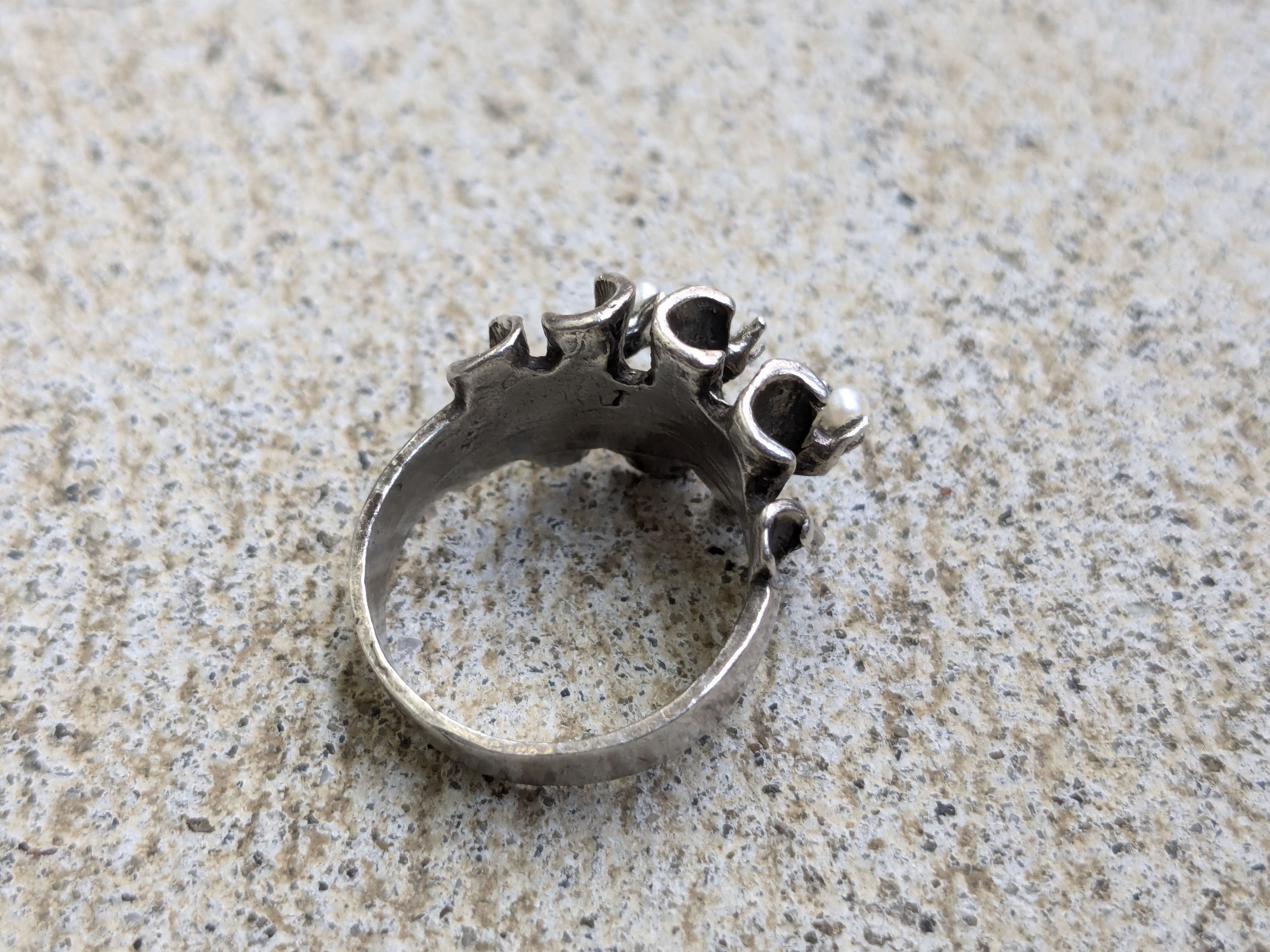 Jewelry Vintage Sterling Silver Ring Pearl 8 Avant Garde Modern Size ONE SIZE - 4 Thumbnail