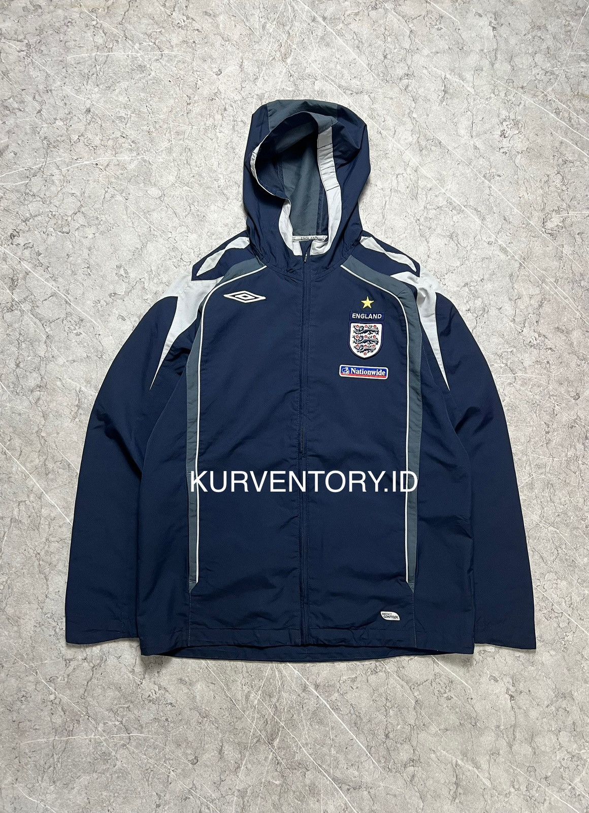 Soccer Jersey × Umbro × Vintage 00s Umbro England Jacket | Grailed