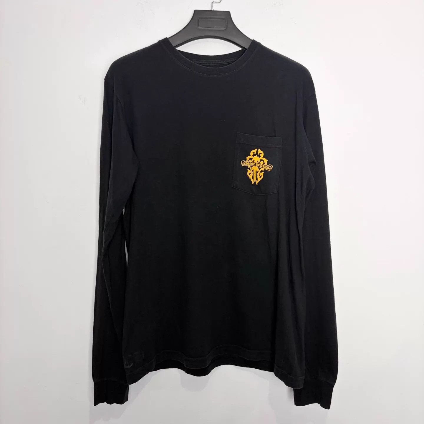 Chrome Hearts Chrome Hearts Black LS T-Shirt Yellow Sword & Letter Print L Size US L / EU 52-54 / 3 - 1 Thumbnail
