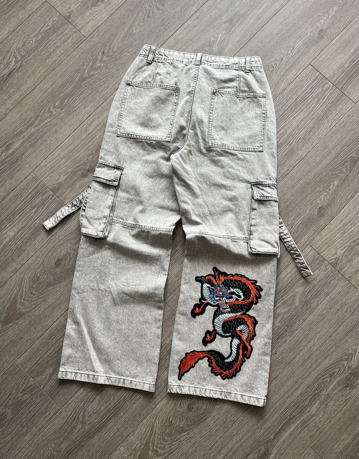 Vintage Vintage Y2K Dragon Baggy Jeans Cargo Pants Wide Leg Size US 30 / EU 46 - 2 Thumbnail