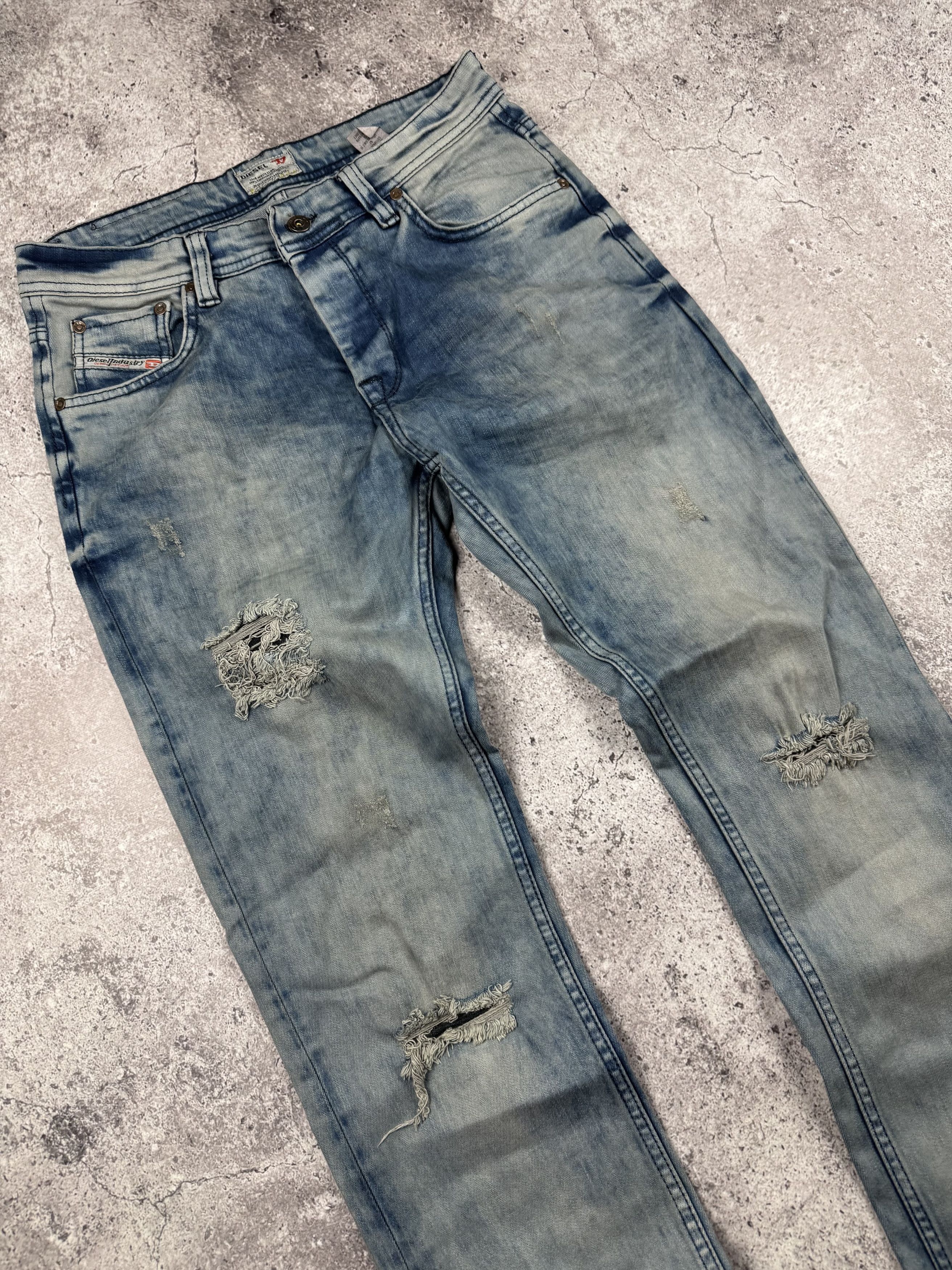 Diesel 🔥RARE🔥Vintage Diesel Distressed Jeans Size US 32 / EU 48 - 3 Thumbnail