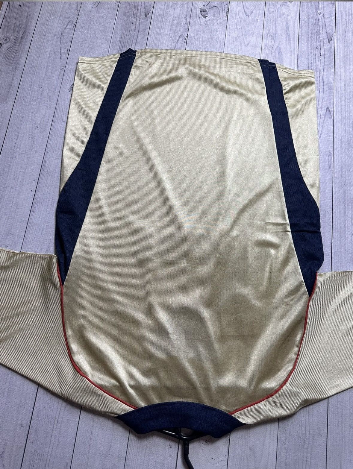 Nike × Vintage Vintage Arsenal soccer jersey Nike Gold women's L rare Size L / US 10 / IT 46 - 10 Thumbnail