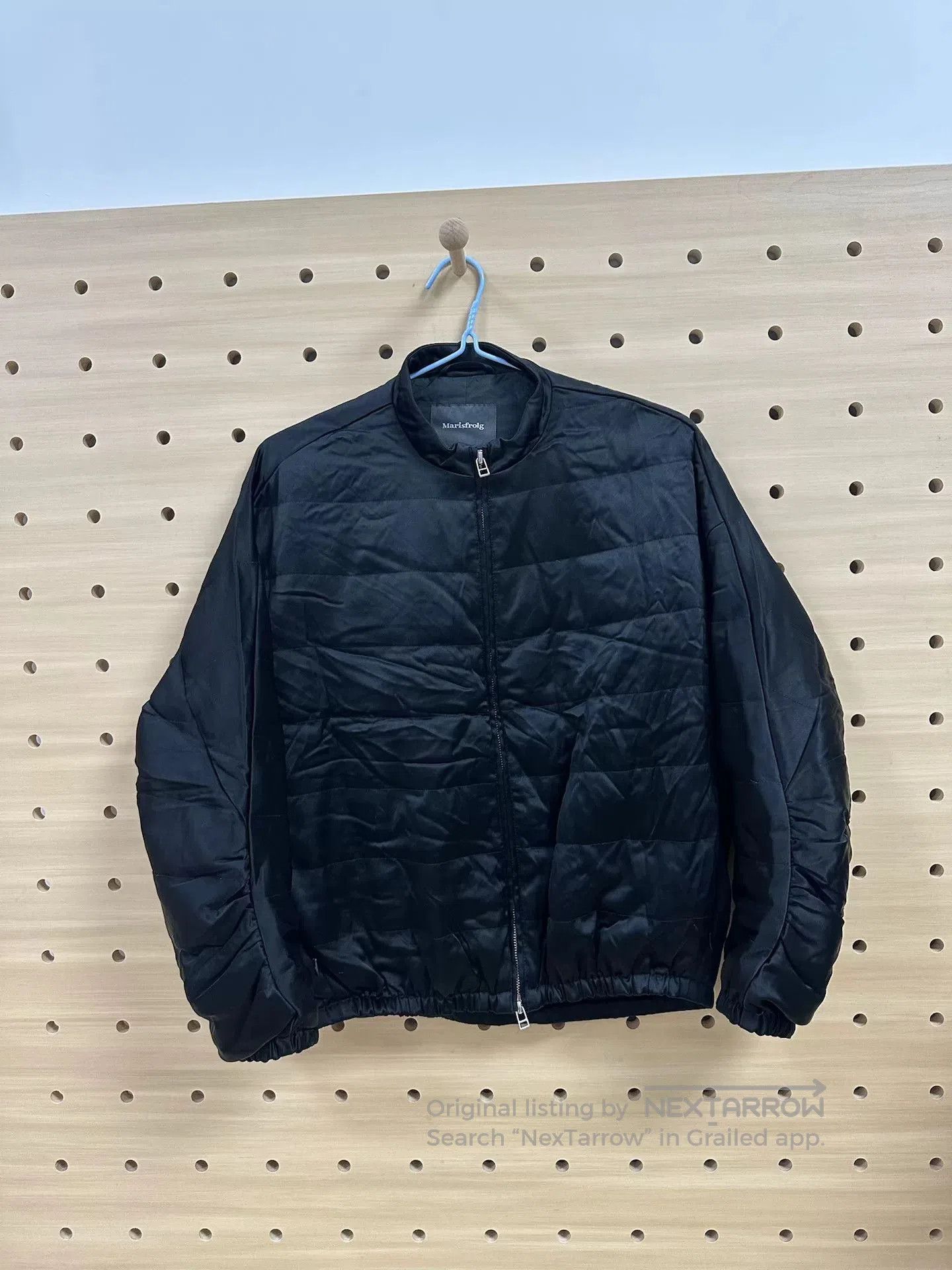 Marimekko Stylish Marisfrog Down Jacket for Men. Size US M / EU 48-50 / 2 - 1 Thumbnail