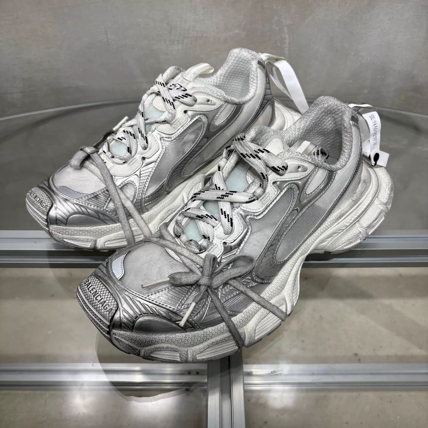 Balenciaga Balenciaga BLCG 3XL Gray Distressed Dad Shoes 44 NIB Size US 11 / EU 44 - 2 Thumbnail