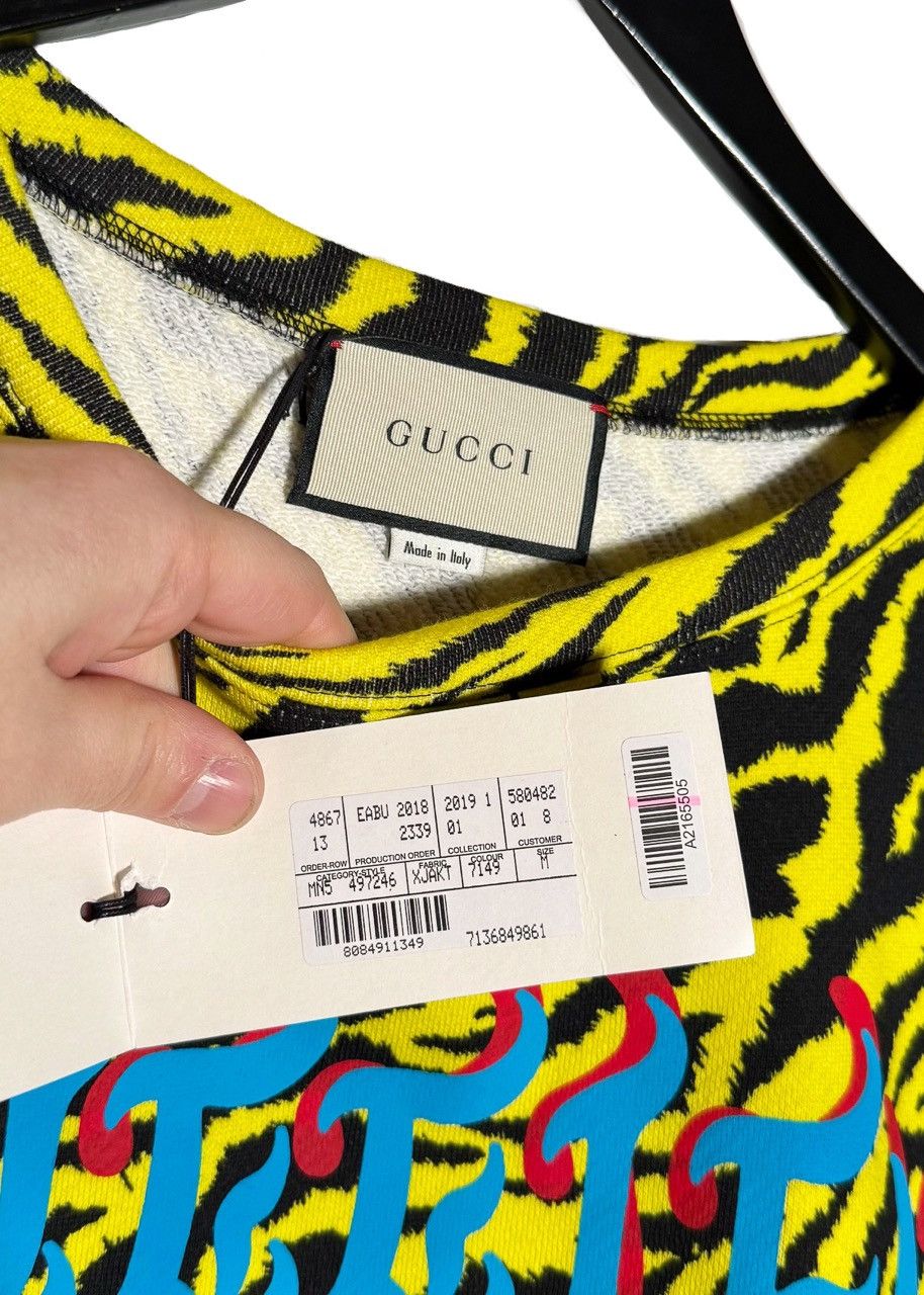 Gucci Gucci 2019 Guccify Yellow Black Tiger Print Sweatshirt Size US M / EU 48-50 / 2 - 2 Thumbnail