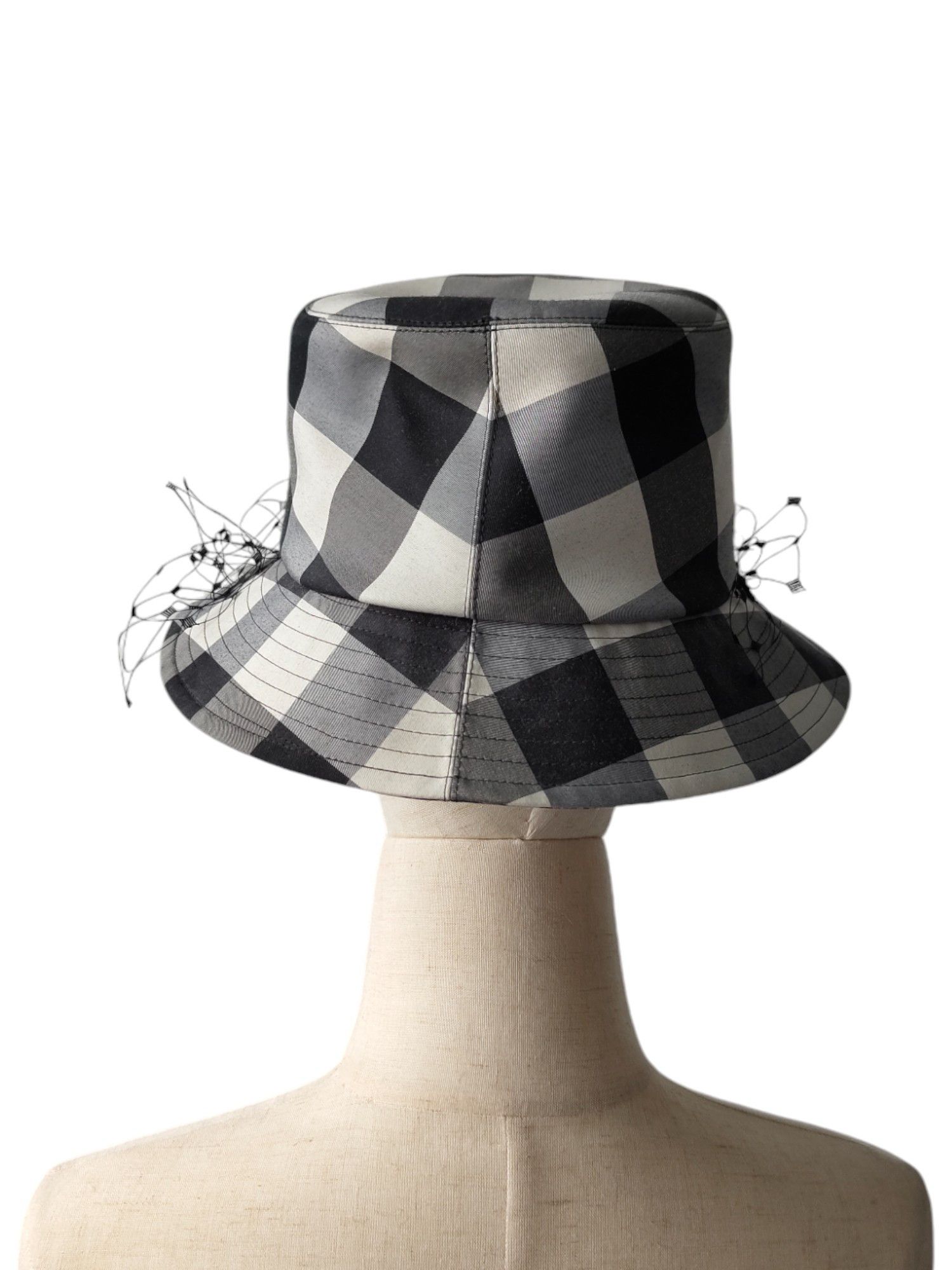 Dior Black And Beige Checkered Bucket Hat With Veil Size ONE SIZE - 2 Thumbnail