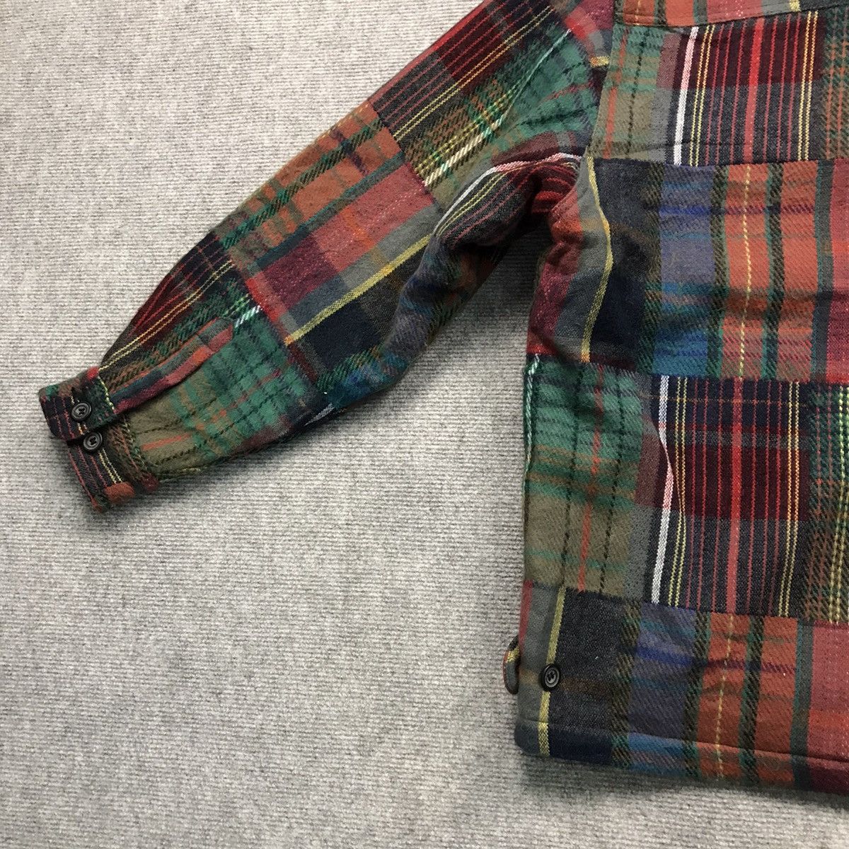 Designer × Flannel × Japanese Brand FLANNEL TASSFINDER DESIGN PATCHWORK BUTTON FLEECE JACKET Size US L / EU 52-54 / 3 - 8 Thumbnail