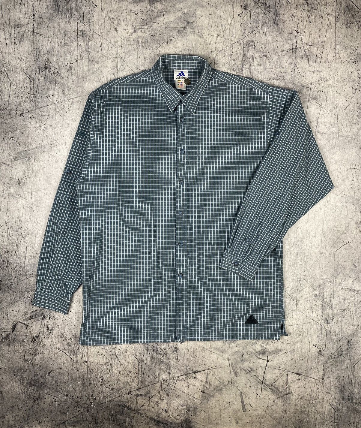 Adidas × Vintage Vintage Adidas Y2K Outdoor Life Button Up Shirt Size US XL / EU 56 / 4 - 2 Thumbnail