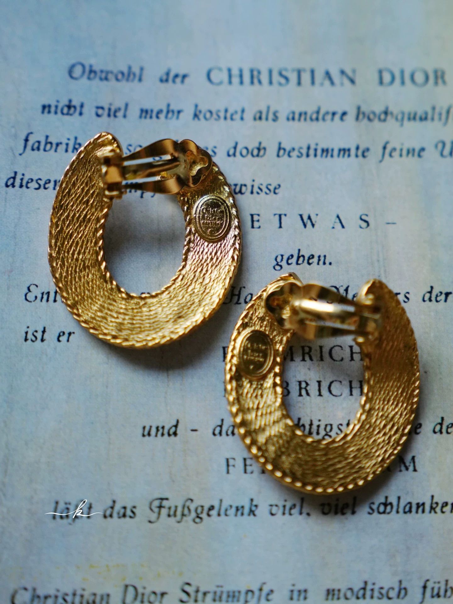 Dior Christian Dior Vintage Galliano Gold Tone Earclips Size ONE SIZE - 4 Thumbnail