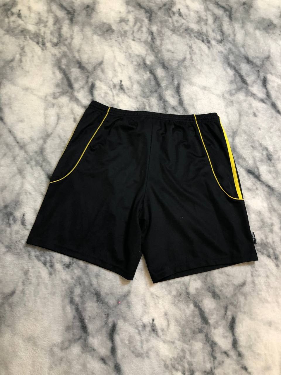 Adidas Adidas Men’s Sports Shorts Lightweight Comfort Size US 32 / EU 48 - 4 Thumbnail