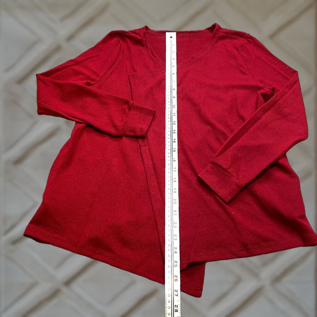 Vintage Unbranded Cardigan Sweater Womens Small Red Pockets New NWT V-Neck Knit Woolless Polyester Stay-Soft All Seasons Fall Winter Spring Size S / US 4 / IT 40 - 1 Thumbnail