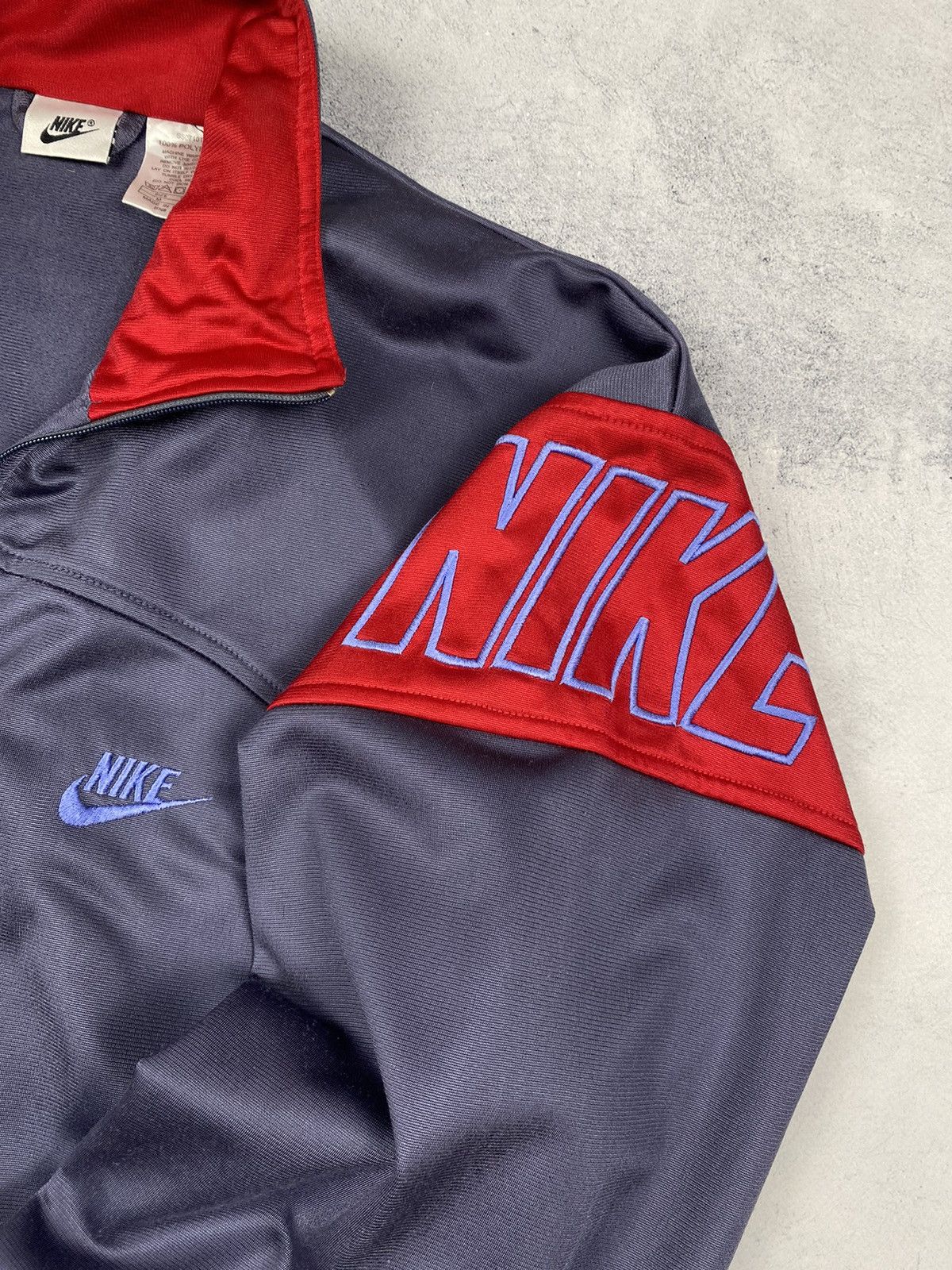 Nike Vintage 90s Nike Track Jacket Windbreaker Streetwear mens Size US M / EU 48-50 / 2 - 8 Thumbnail