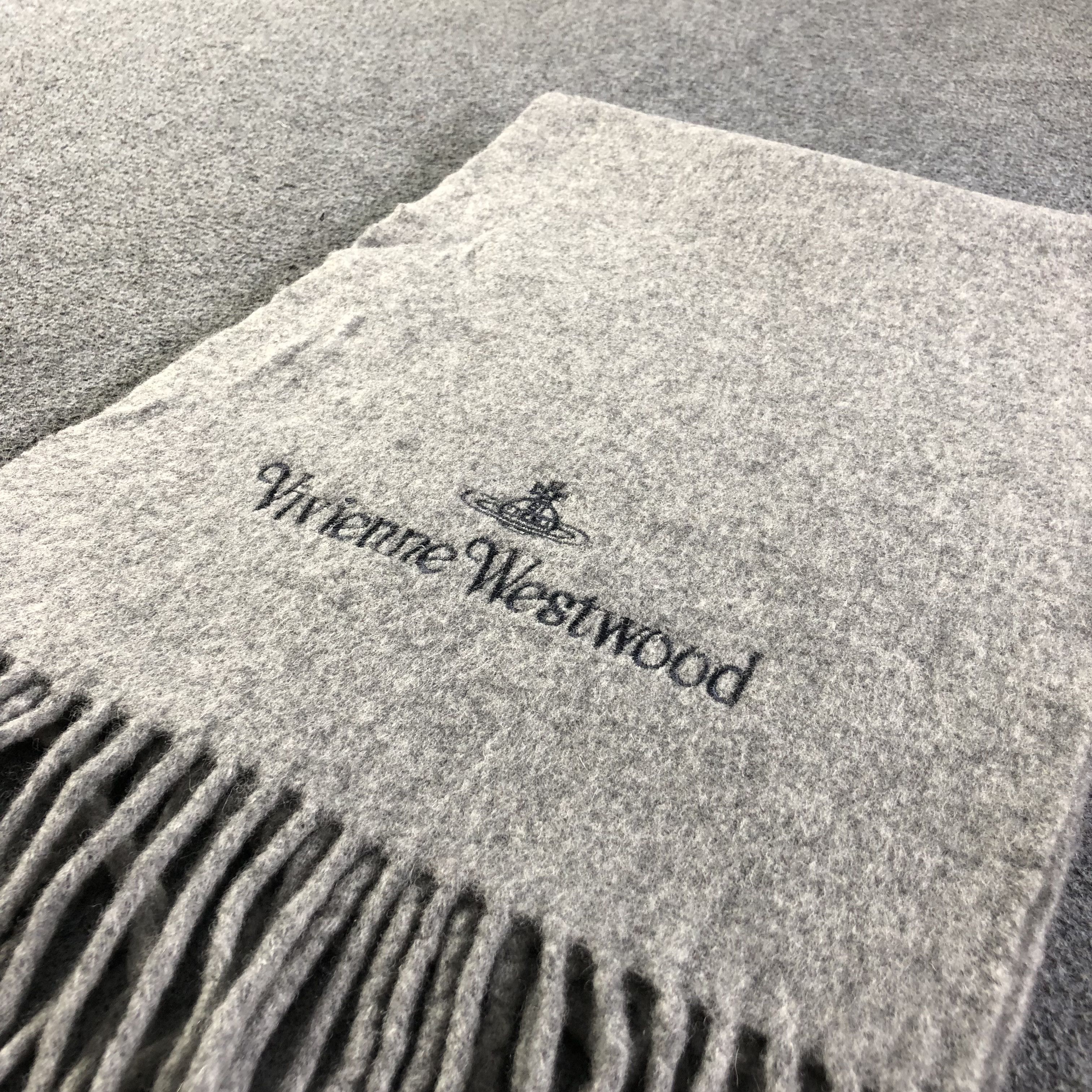Vivienne Westwood Vivienne Westwood Plain Wool Scarf Muffler V1839 Size ONE SIZE - 3 Thumbnail