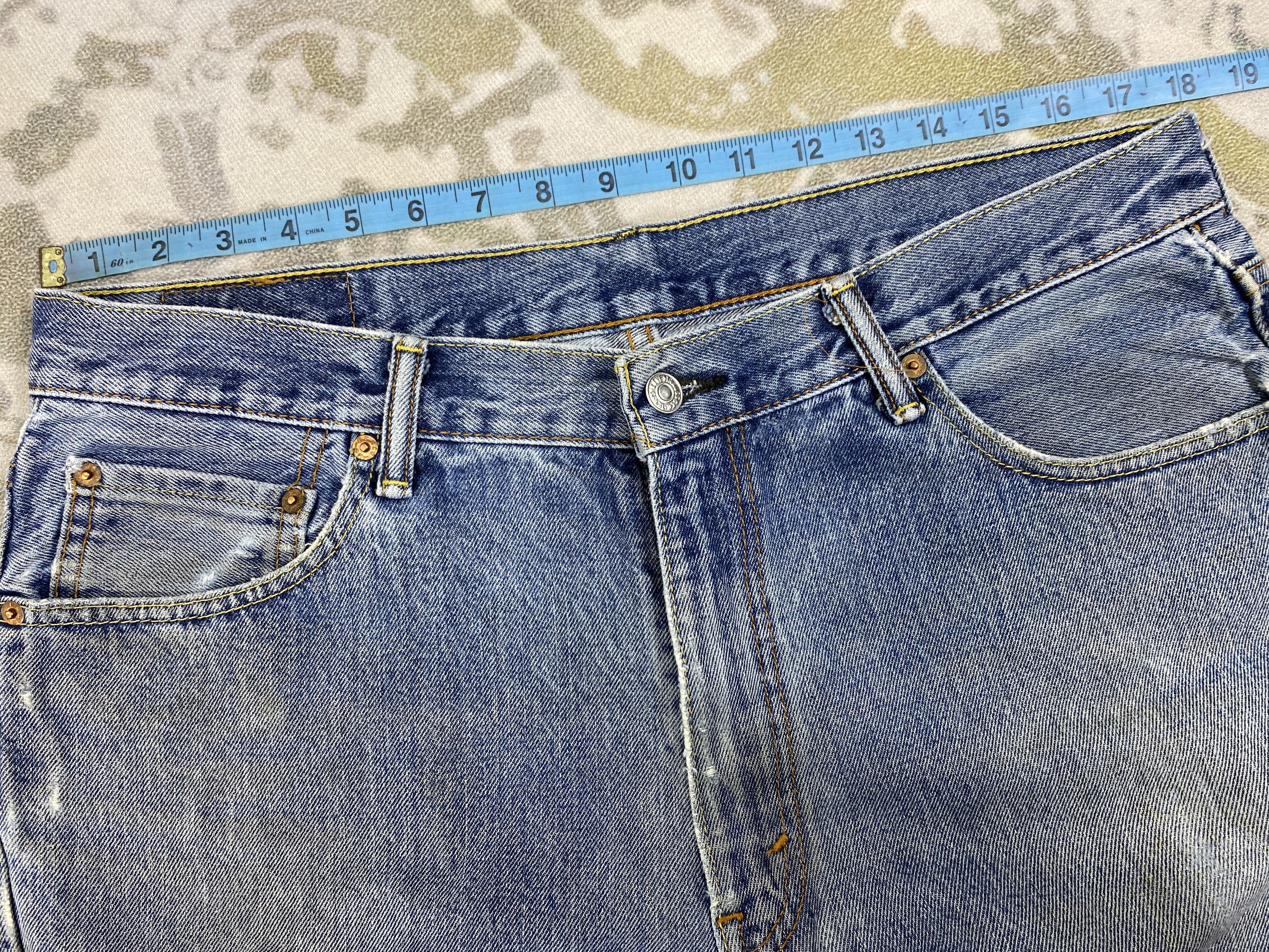 Levi's Blue Vintage Levi's 550 Jeans 36x35 Denim -JN1892 Size US 36 / EU 52 - 5 Thumbnail