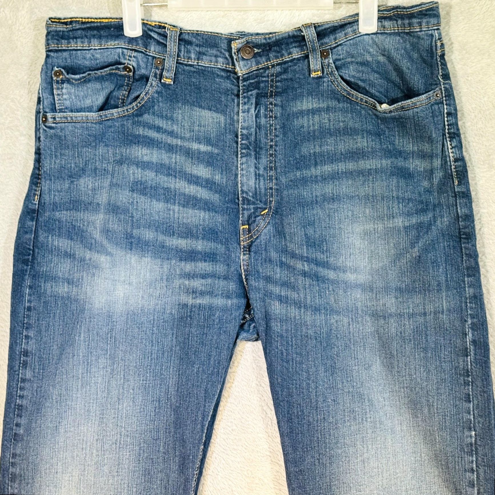 Levi's Levi's 505 Jeans Mens 38x32 Blue Medium Wash Straight Zip Fly Denim Stretch Pockets 5-Pocket Size US 38 / EU 54 - 3 Thumbnail