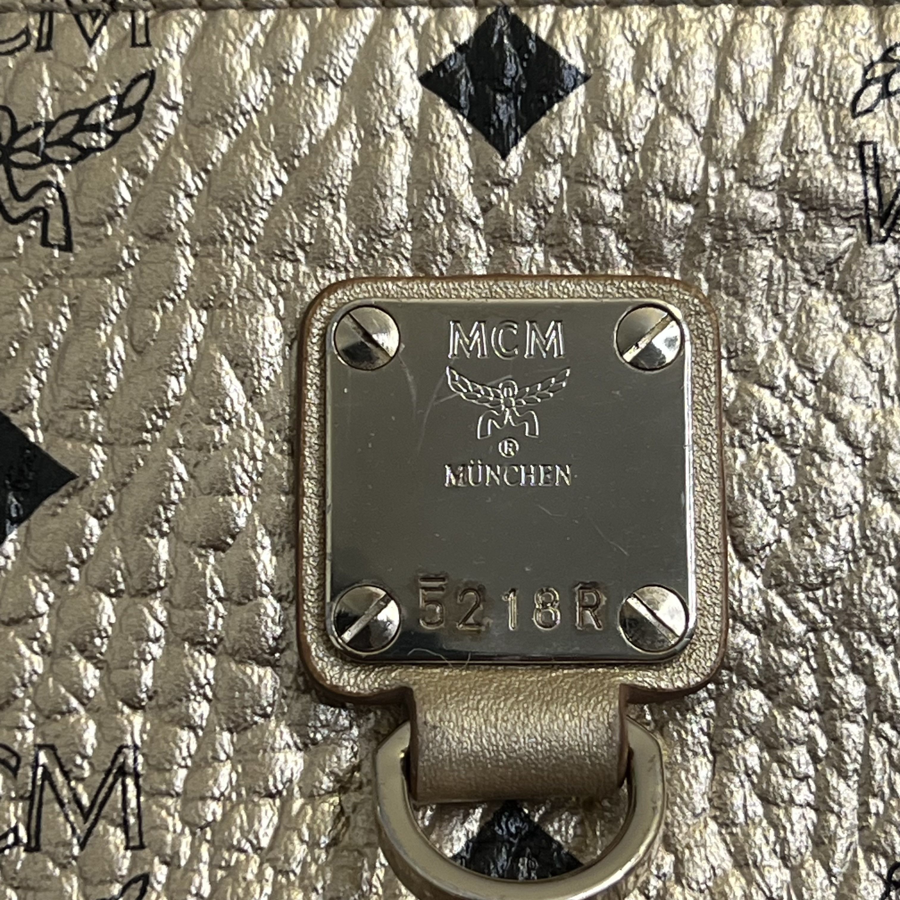 MCM MCM Gold Visetos Coated Canvas Belt Bag Size ONE SIZE - 4 Thumbnail