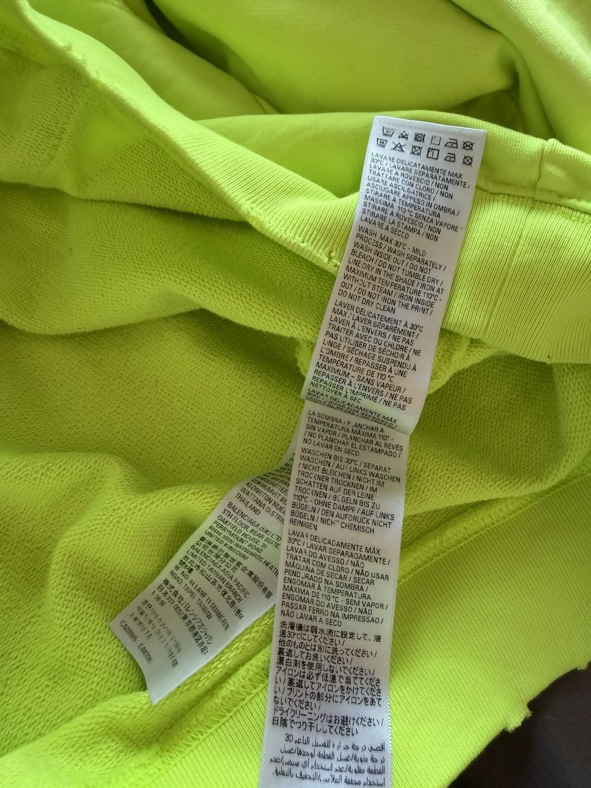 Balenciaga Balenciaga XXL Thrashed Hoodie Size US XXL / EU 58 / 5 - 8 Thumbnail