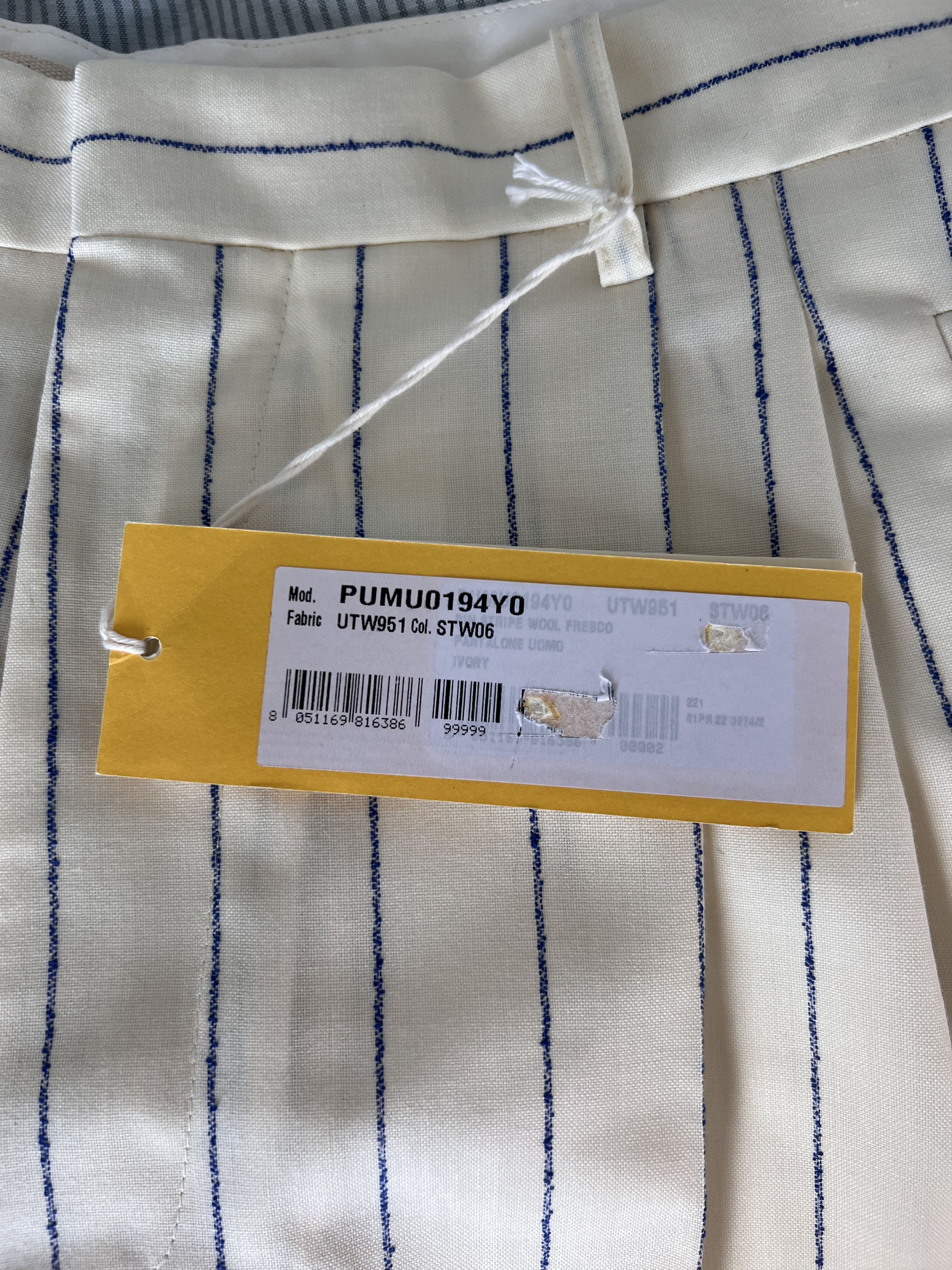 Marni Marni Pinstripe Frayed Mini Shorts in White Size US 32 / EU 48 - 5 Thumbnail