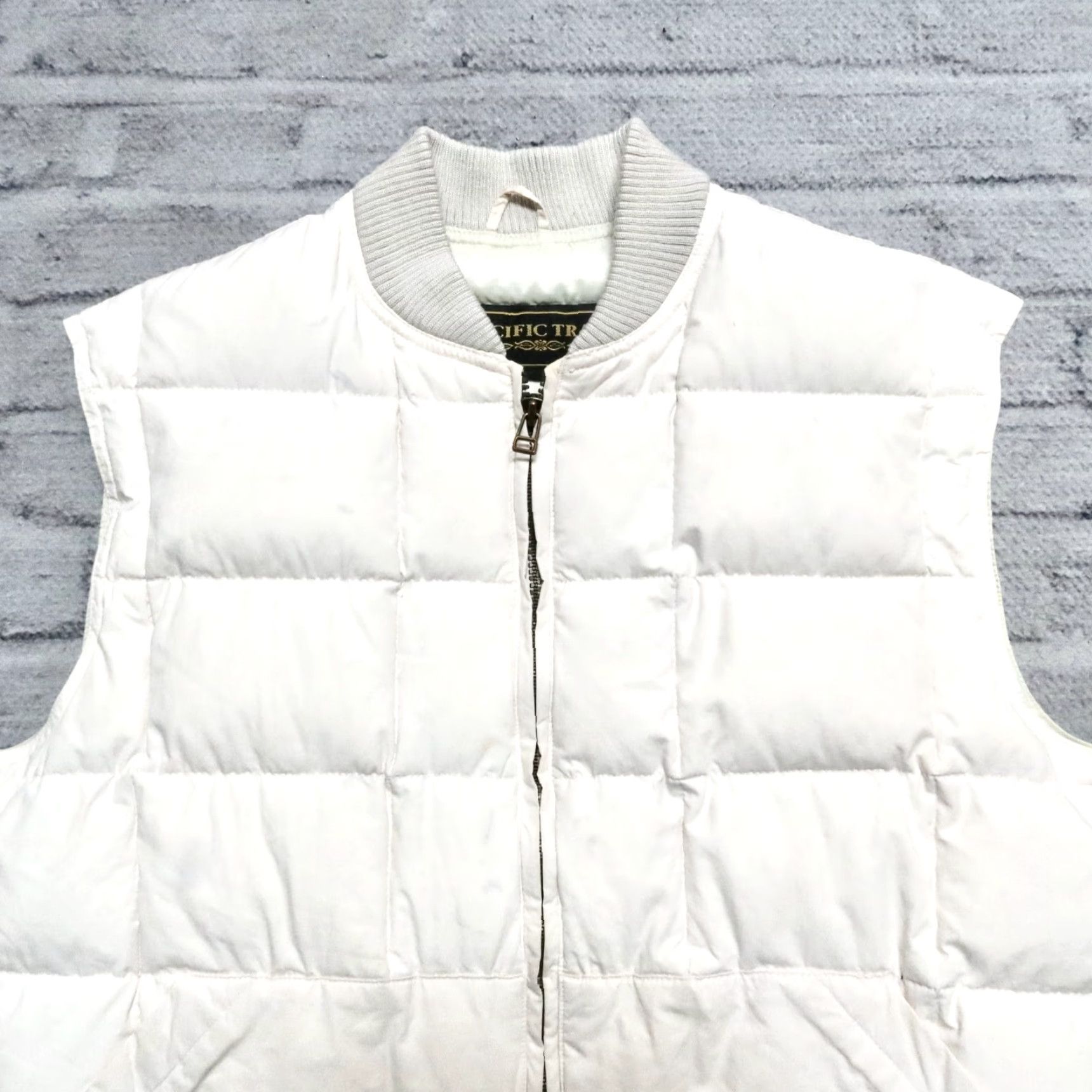 Vintage Vintage Pacific Trail Vest Mens L White Quilted Down 90s Size US L / EU 52-54 / 3 - 2 Thumbnail