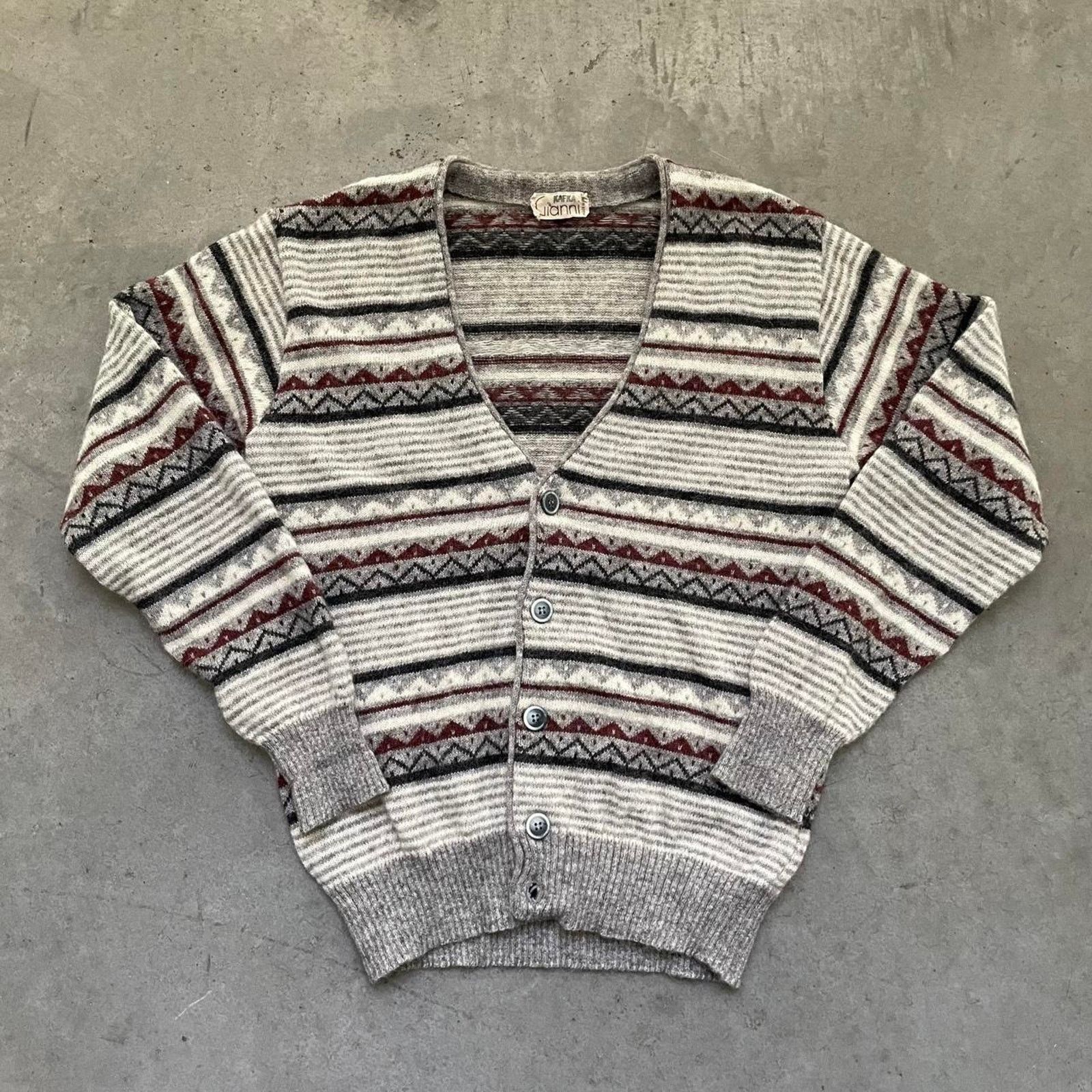 Vintage Vintage Gianni Grey Patterned Cardigan Sweater Size US M / EU 48-50 / 2 - 1 Thumbnail