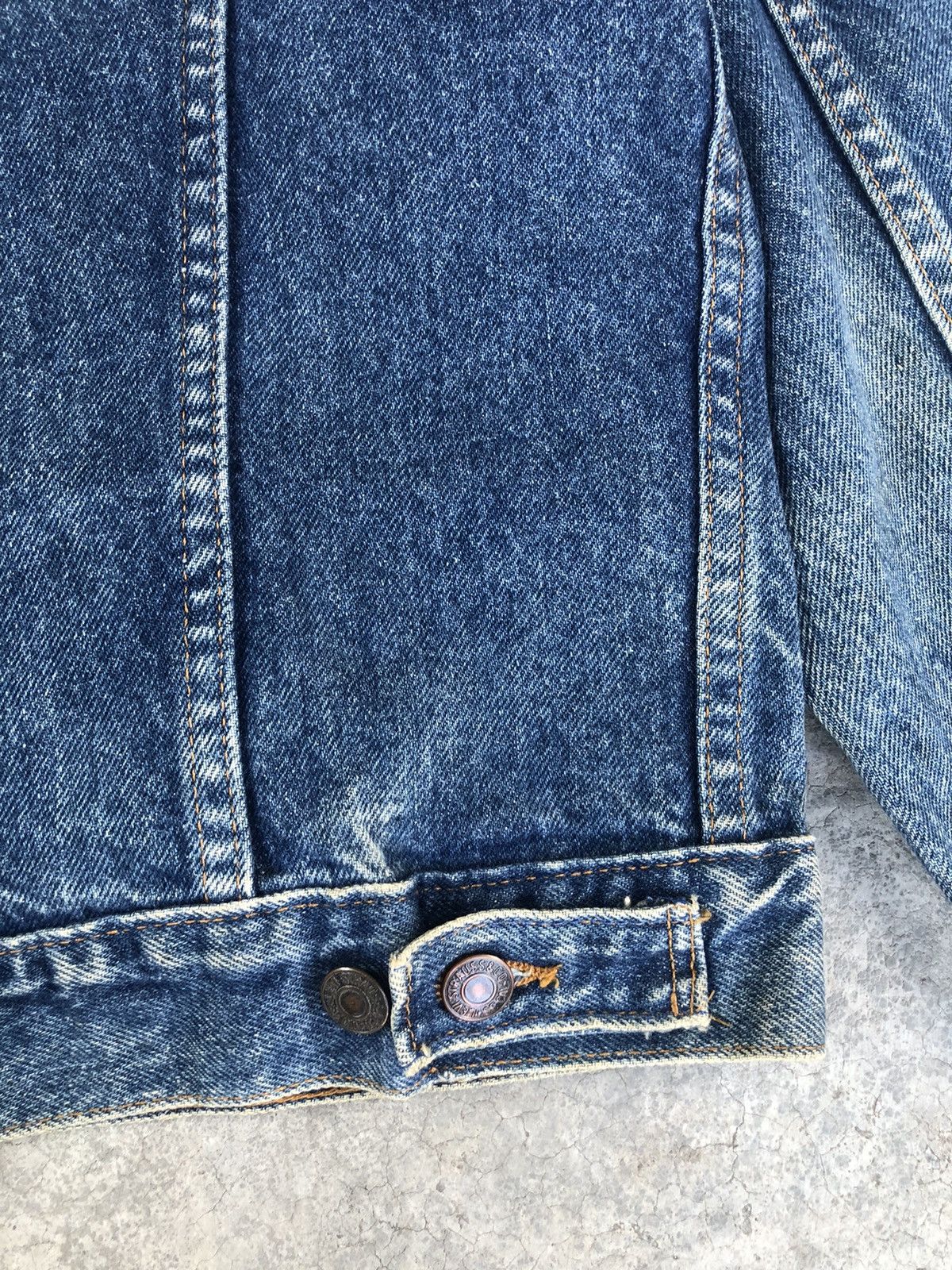 Levi's Vintage 80’s Levi’s Denim Jacket Distressed Stone Wash Size US M / EU 48-50 / 2 - 13 Thumbnail