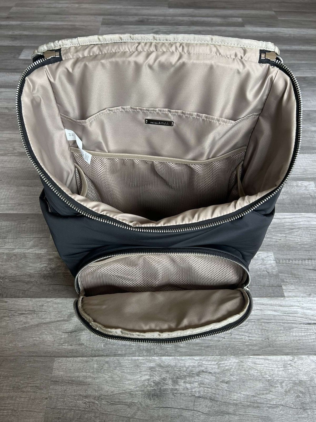 Lululemon Lululemon New Parent Backpack Black New With Tags 17L Size ONE SIZE - 7 Thumbnail