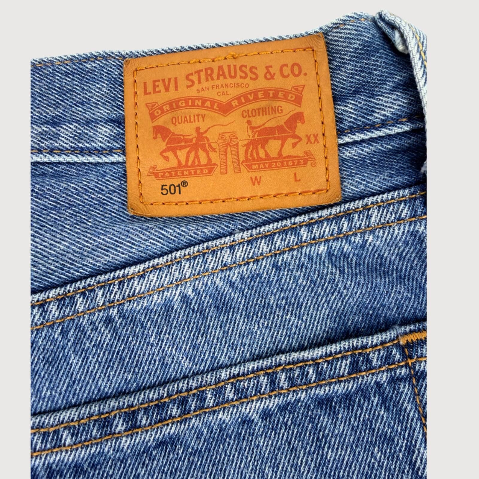 Levi's Levi’s 501 Button Fly High Rise Shorts 29 Size 29" - 4 Thumbnail