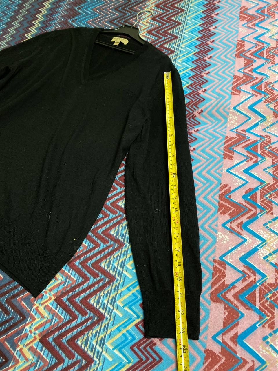 Burberry × Vintage Burberry Vintage Mens V-neck Sweater Size US L / EU 52-54 / 3 - 14 Thumbnail
