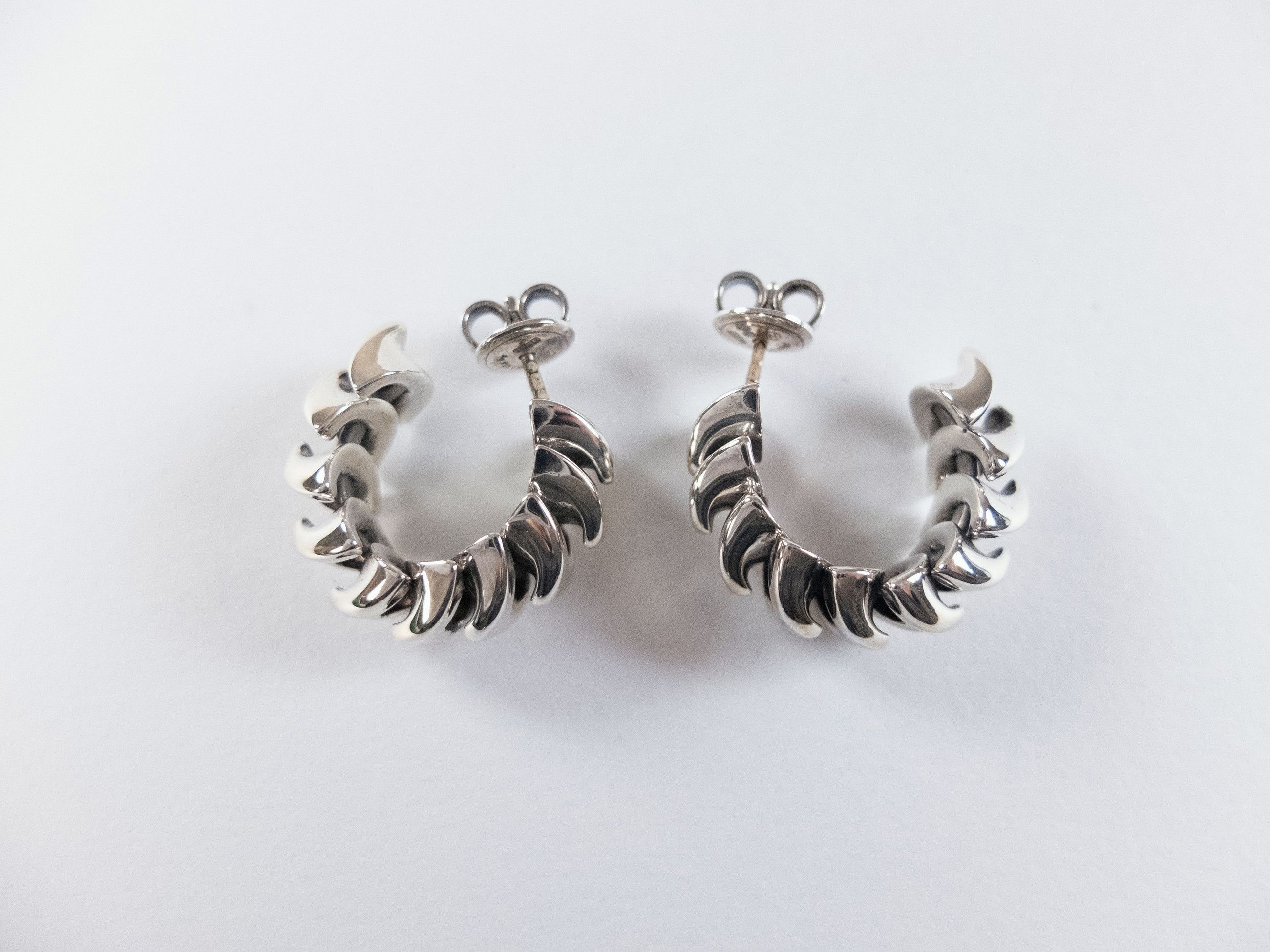 Bottega Veneta BOTTEGA VENETA Pleat Sterling silver twisted hoop earrings q Size ONE SIZE - 1 Thumbnail