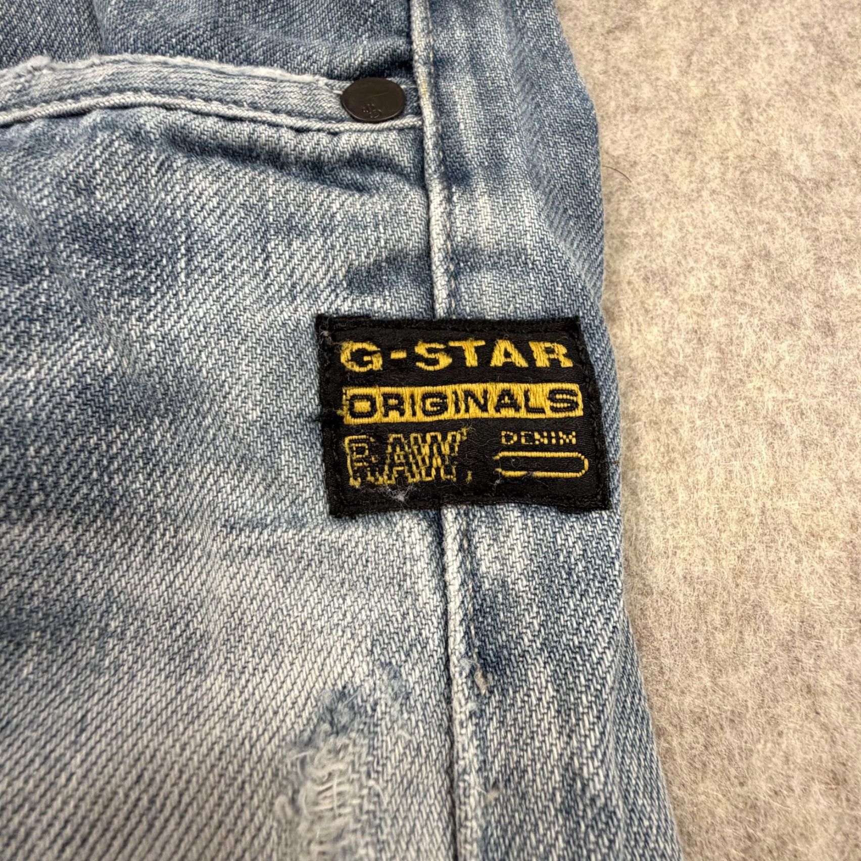 Vintage G-Star RAW Jeans Mens 33x34 Light Wash 3301 Distressed Straight Button Fly Size US 33 - 5 Thumbnail