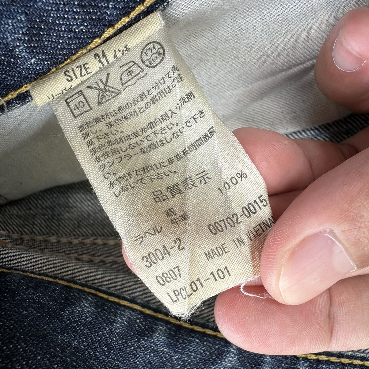 Japanese Brand Vintage Levi’s 702 Distressed Faded Denim Jean Pant W31 Size US 31 - 6 Thumbnail