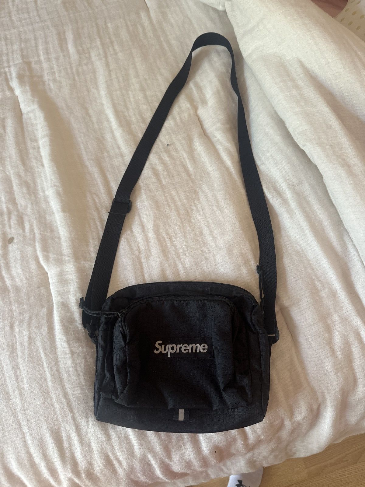 Supreme Supreme bag Size ONE SIZE - 2 Thumbnail