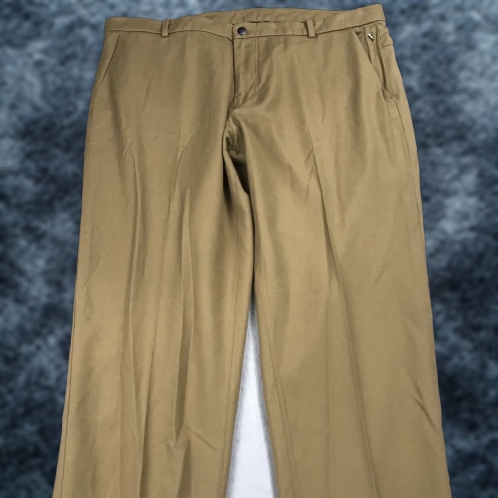 Lululemon Lululemon Pants Mens 40x33 Brown Chino Office Casual Regular Size 40 Cotton Size US 40 / EU 56 - 1 Thumbnail