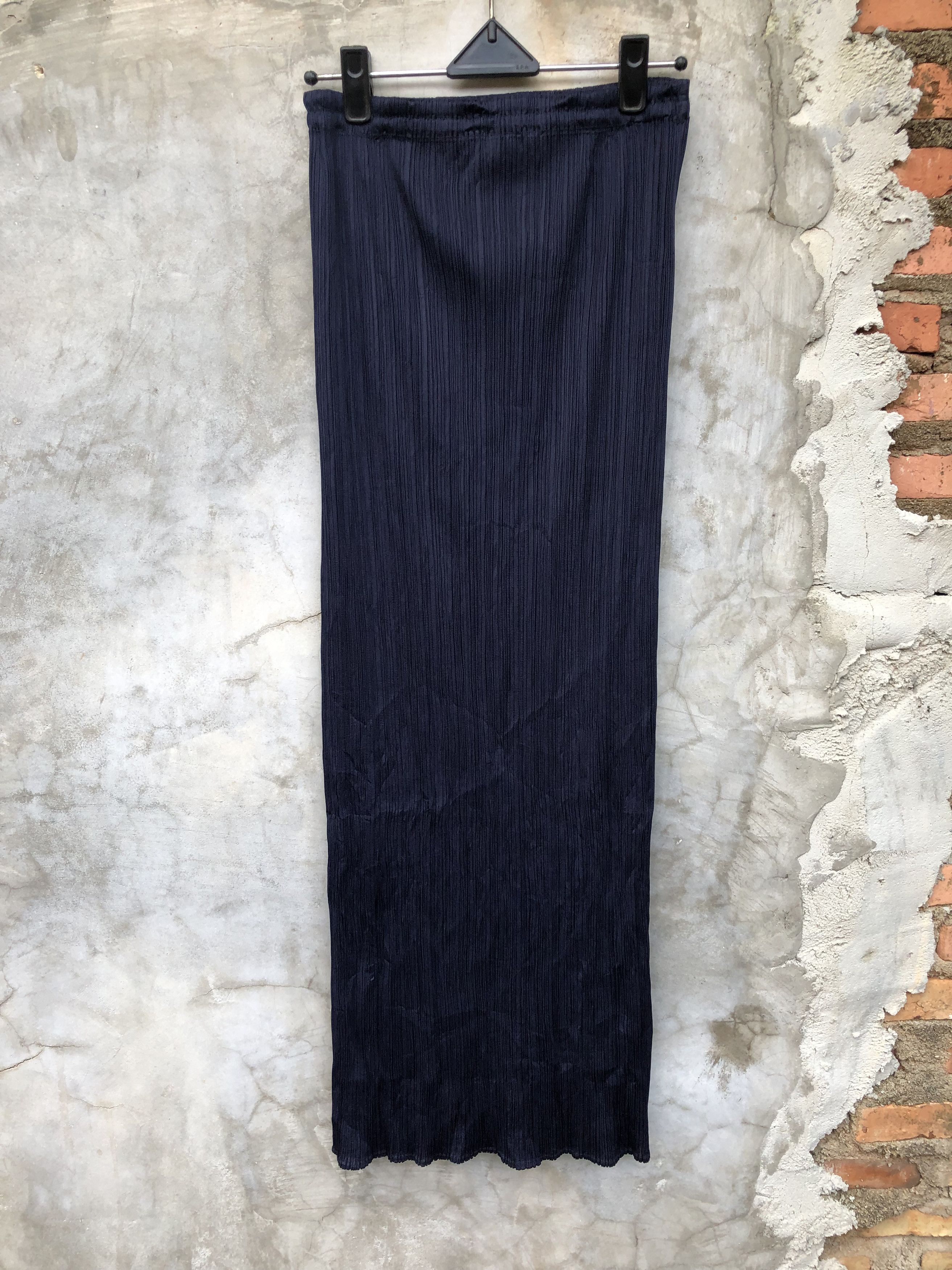 image of Archival Clothing x Issey Miyake Pleats Please Issey Miyake Navy Skirt, Women's (Size 30)