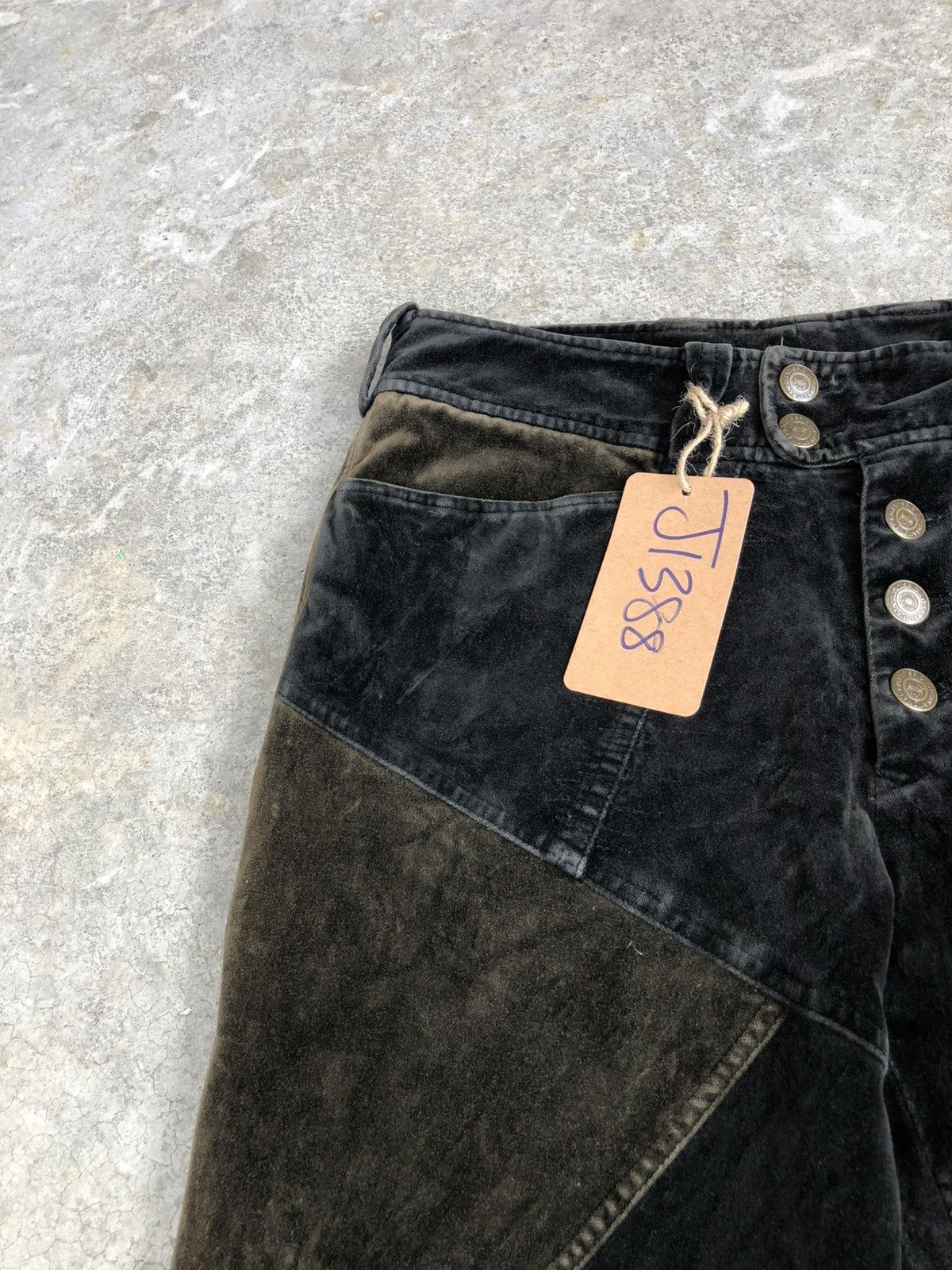 Tornado Mart Tornado Mart Flared Jeans Velvet Jeans Size US 29 - 14 Thumbnail