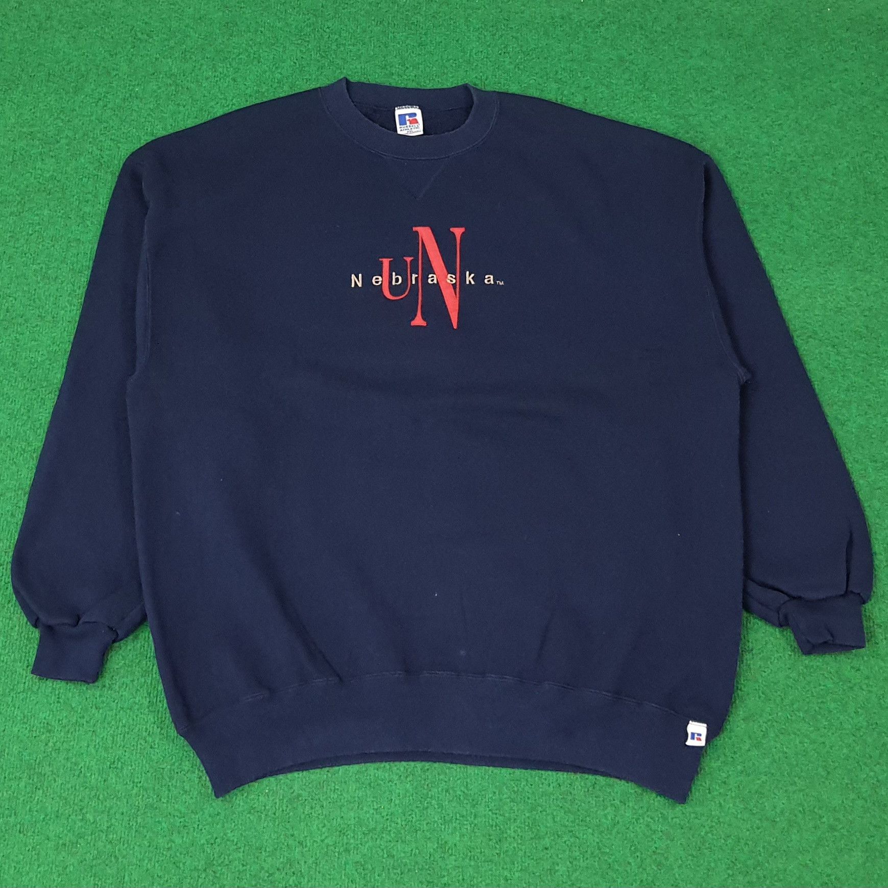 Russell Athletic Vintage Russell University of Nebraska Sweatshirt C264N30 Size US XL / EU 56 / 4 - 1 Thumbnail