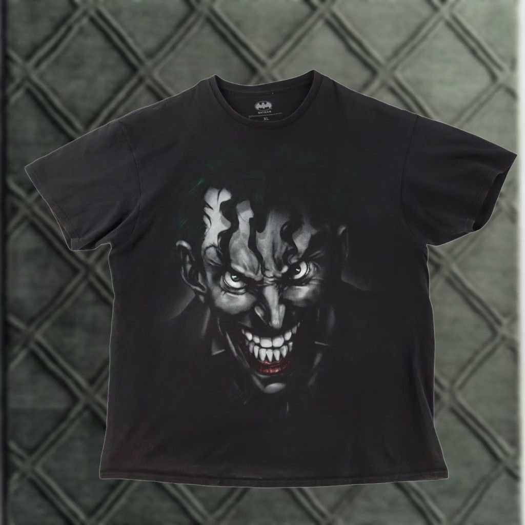 DC Comics DC Comics Men's XL Joker Graphic Black Short Sleeve TShirt Shirt Mens Size US XL / EU 56 / 4 - 1 Thumbnail