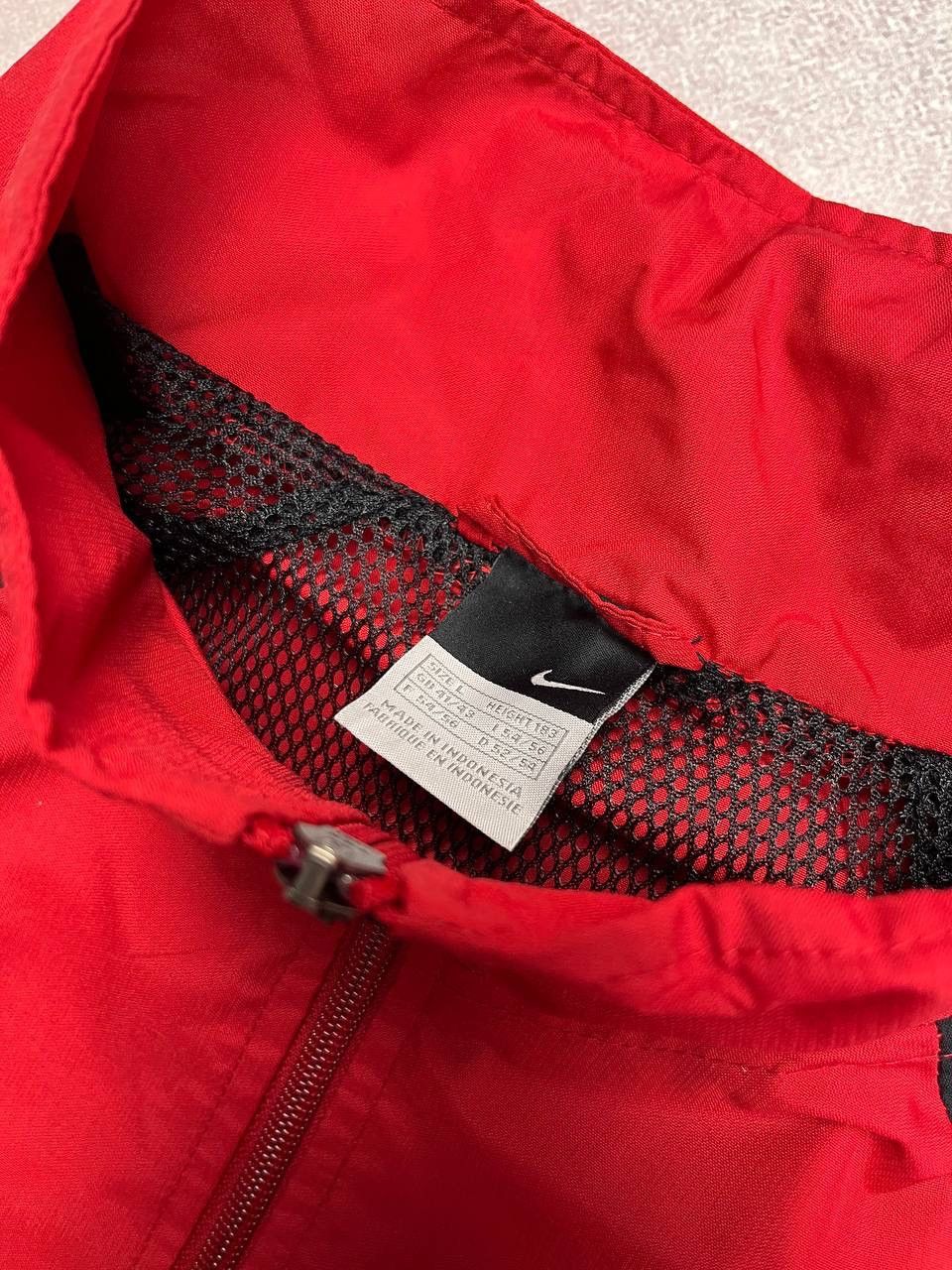 Nike × Vintage Vintage Nike Swoosh Boxy Nylon Olympic Jacket Y2K L Size US L / EU 52-54 / 3 - 4 Thumbnail